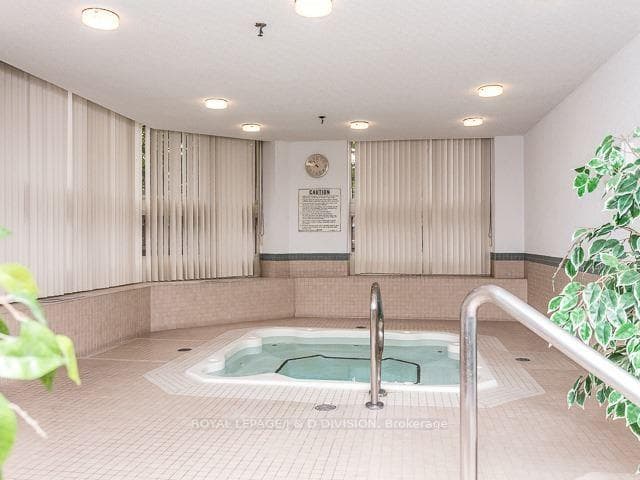 5 Kenneth Avenue Unit 203 photo 4
