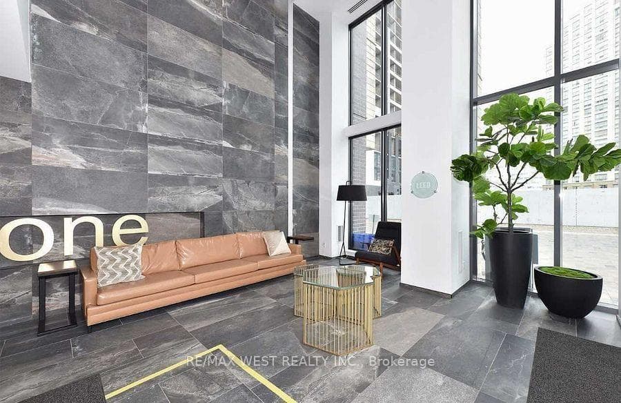 20 Thomas Riley Road Unit 1208 photo 3