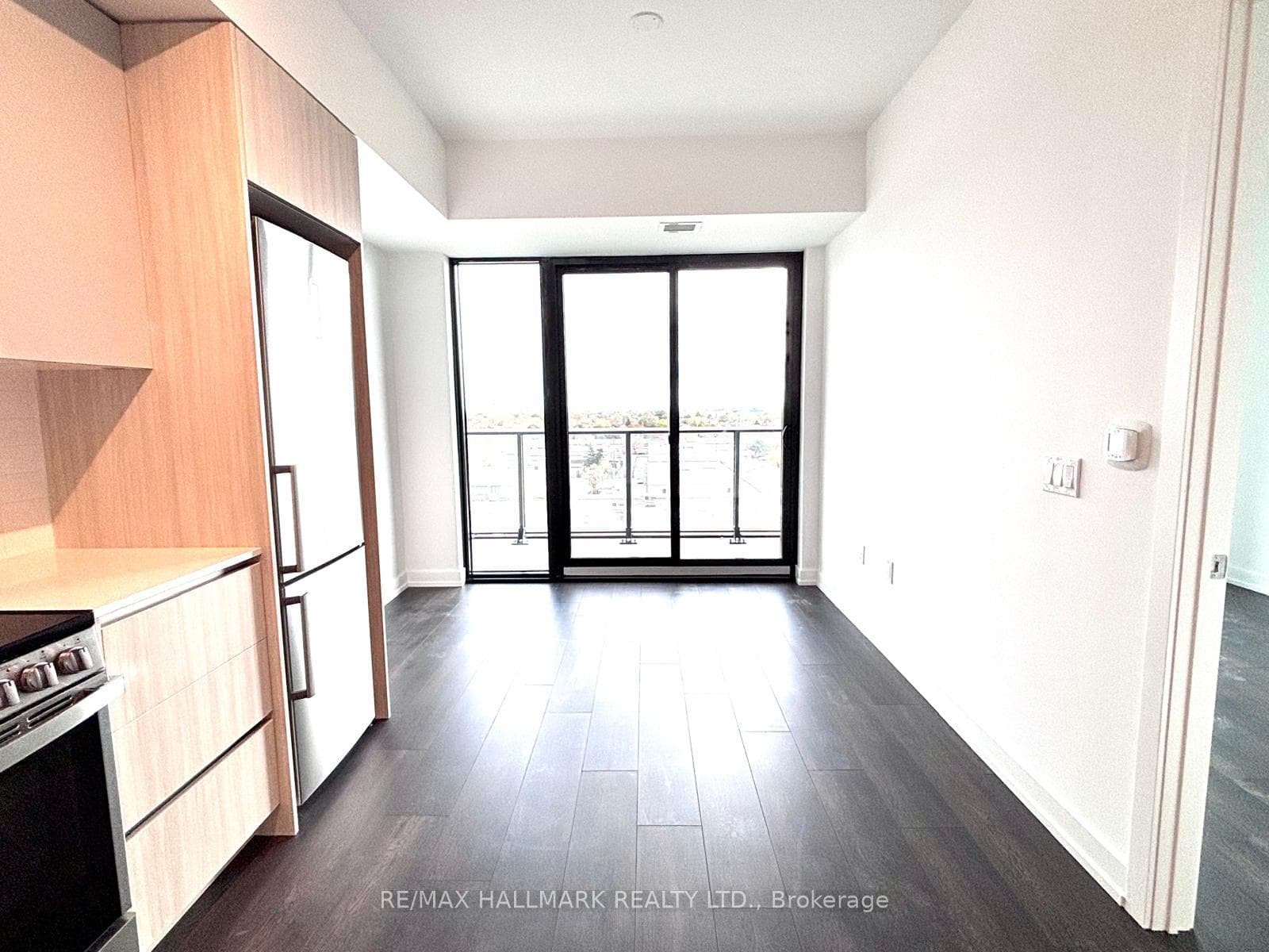 801 The Queensway N/A Unit 809 photo 2