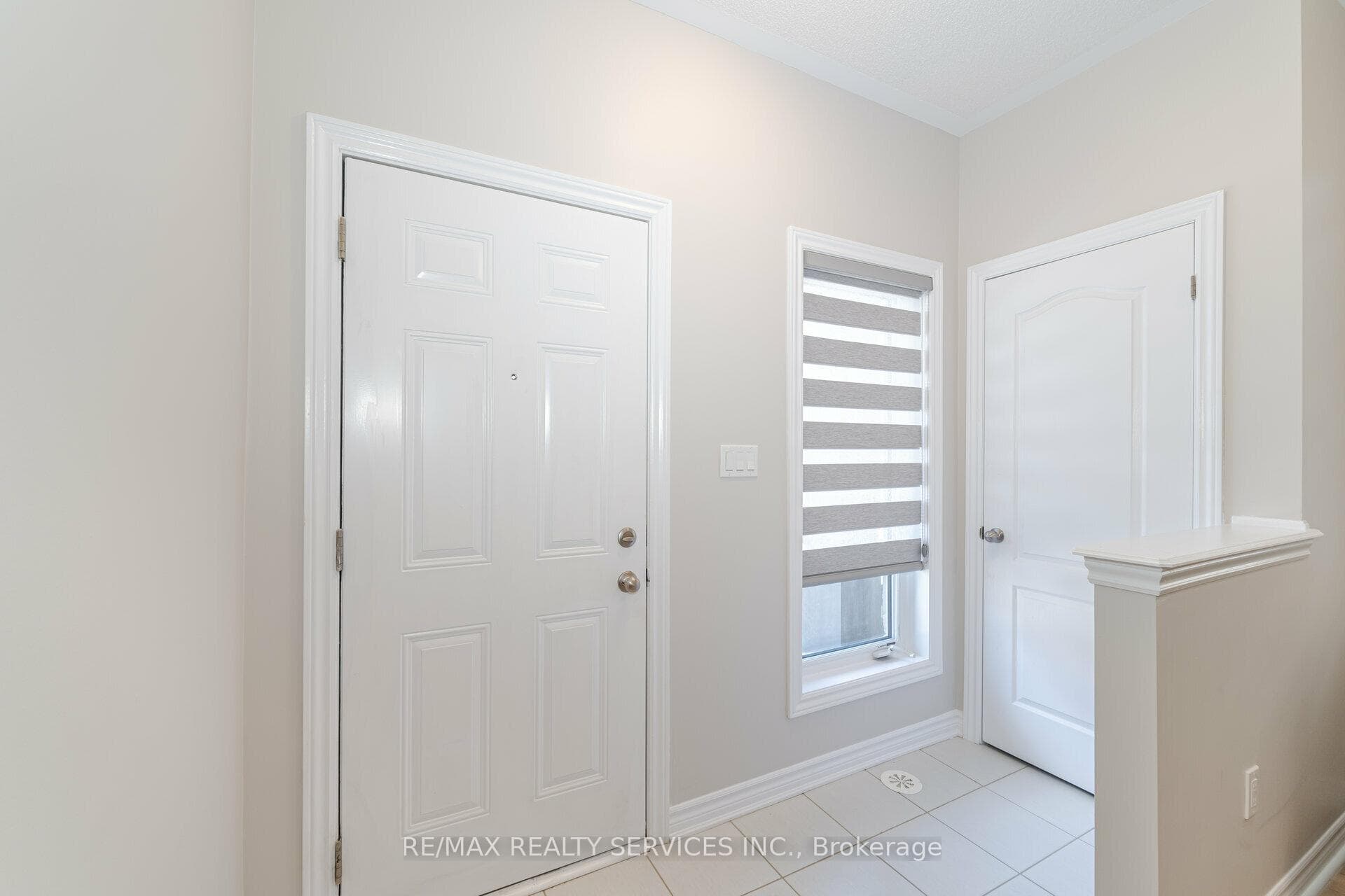 9 Tiveron Avenue photo 8