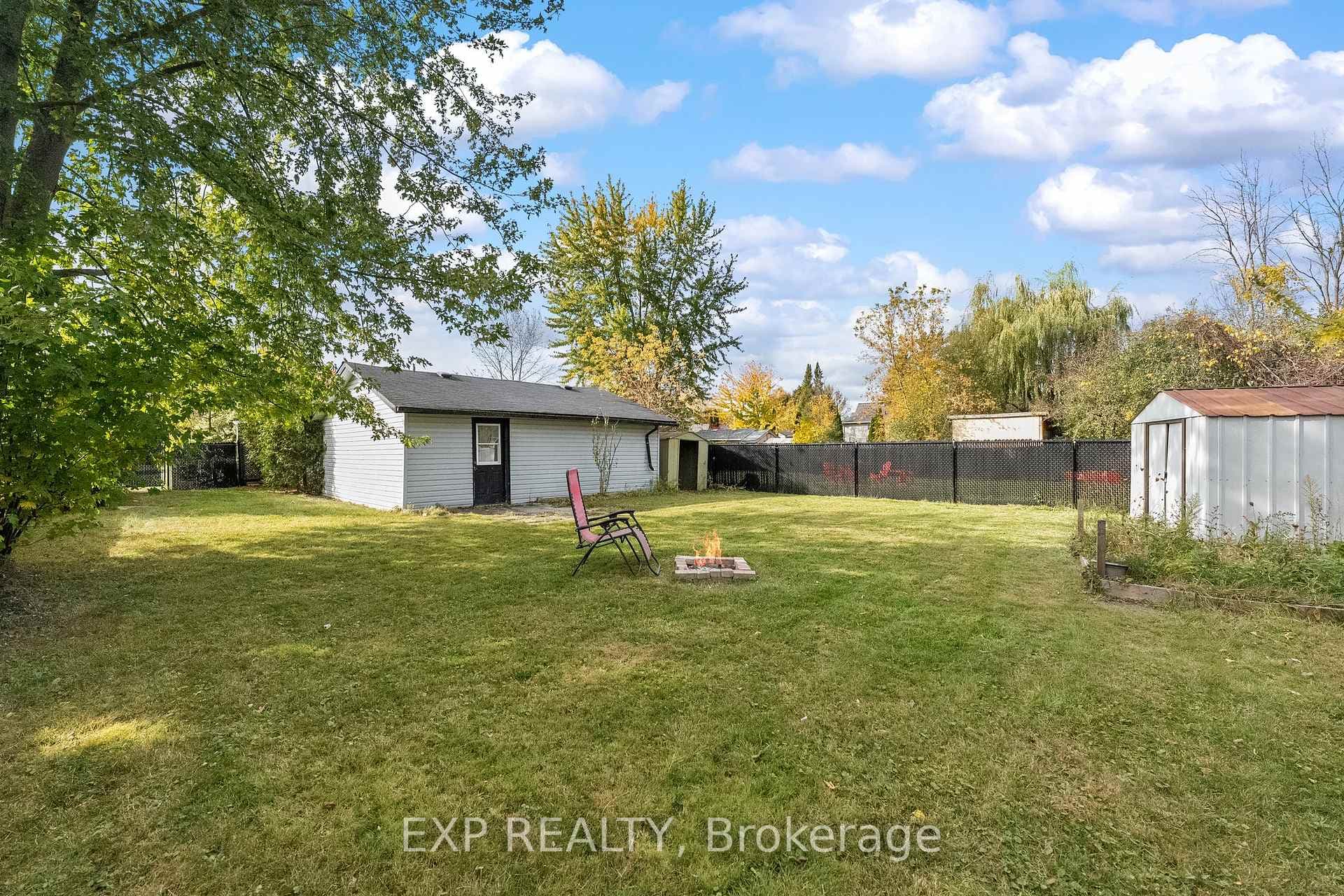 Lots Of Room For Outdoor Fun!