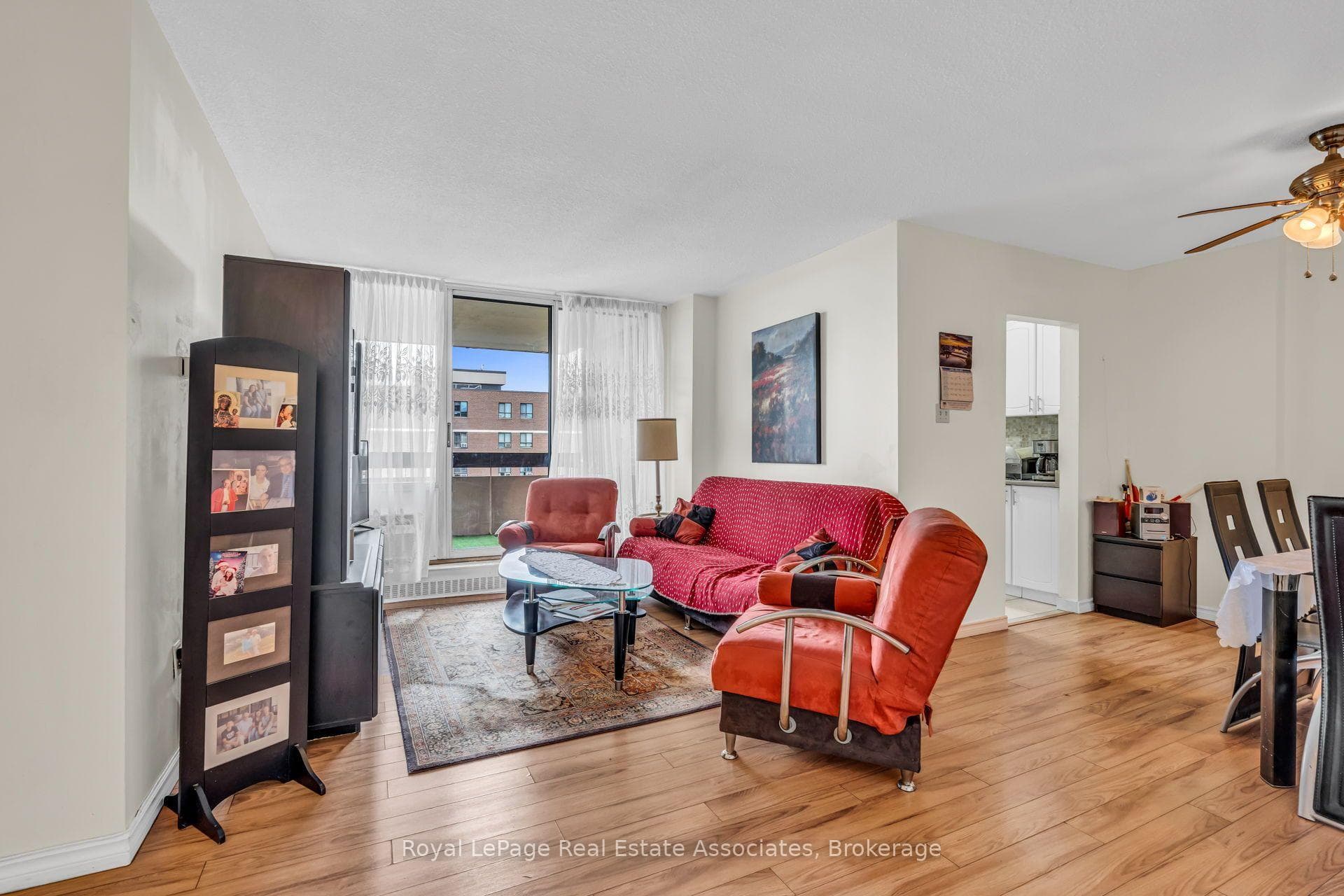 1615 Bloor Street Unit 1108 photo 10