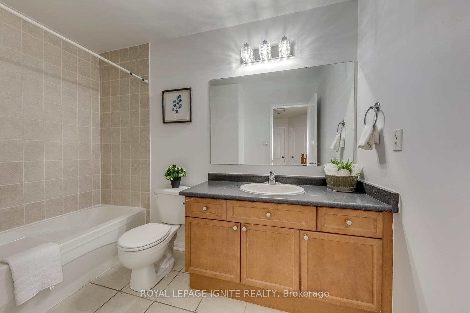928 Philbrook Drive photo 37