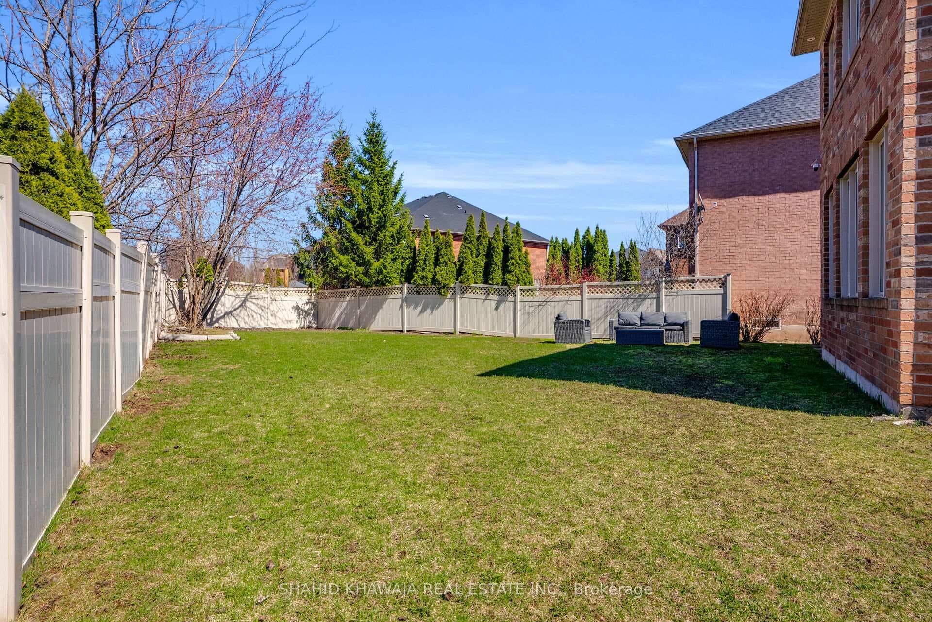 2522 Lyndhurst Drive photo 45