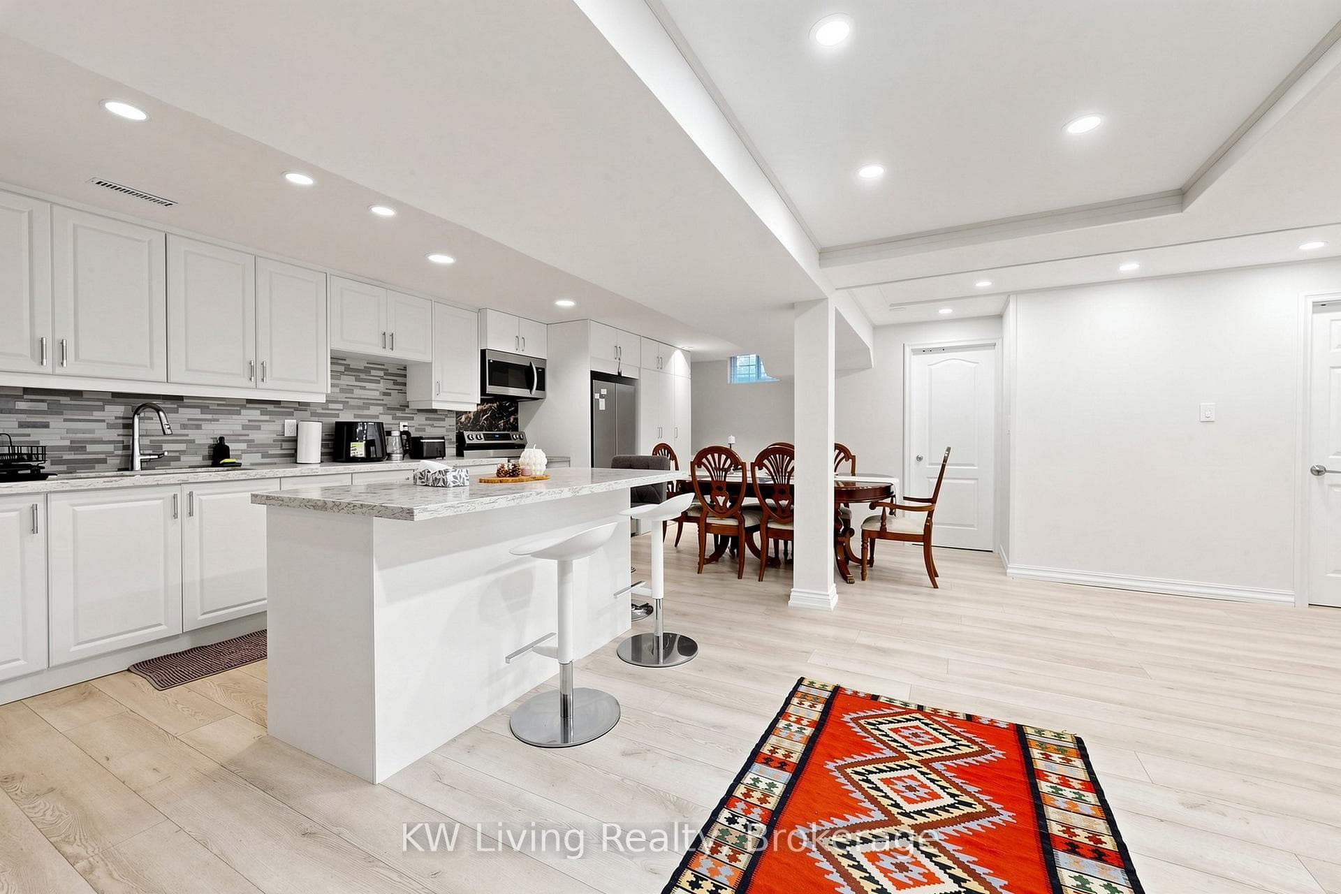 50 King's Cross Avenue photo 39
