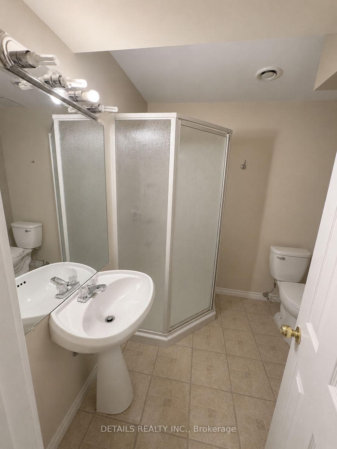 78 Deerfox Drive photo 22