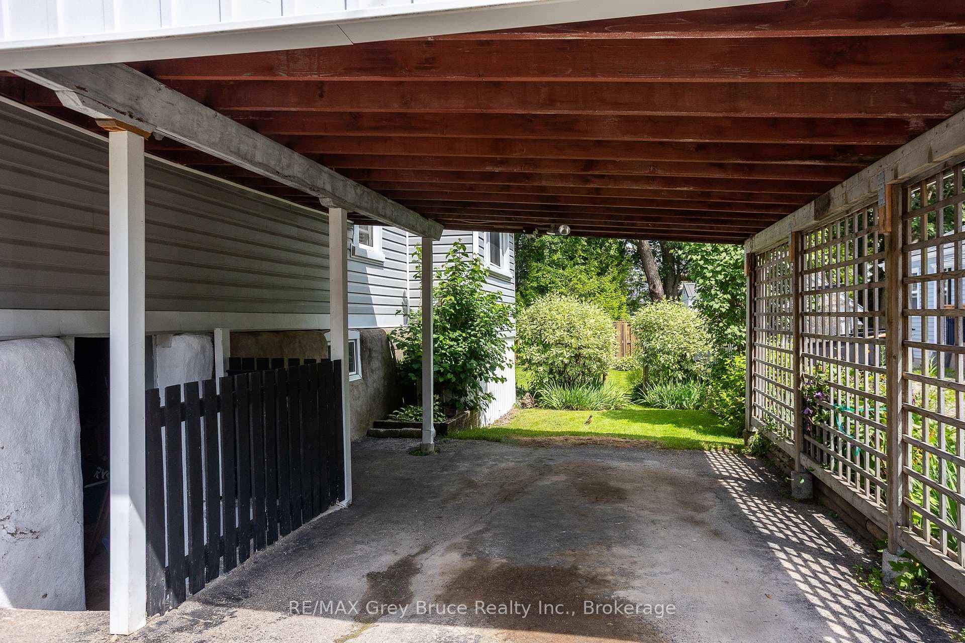 1591 5th Avenue photo 38