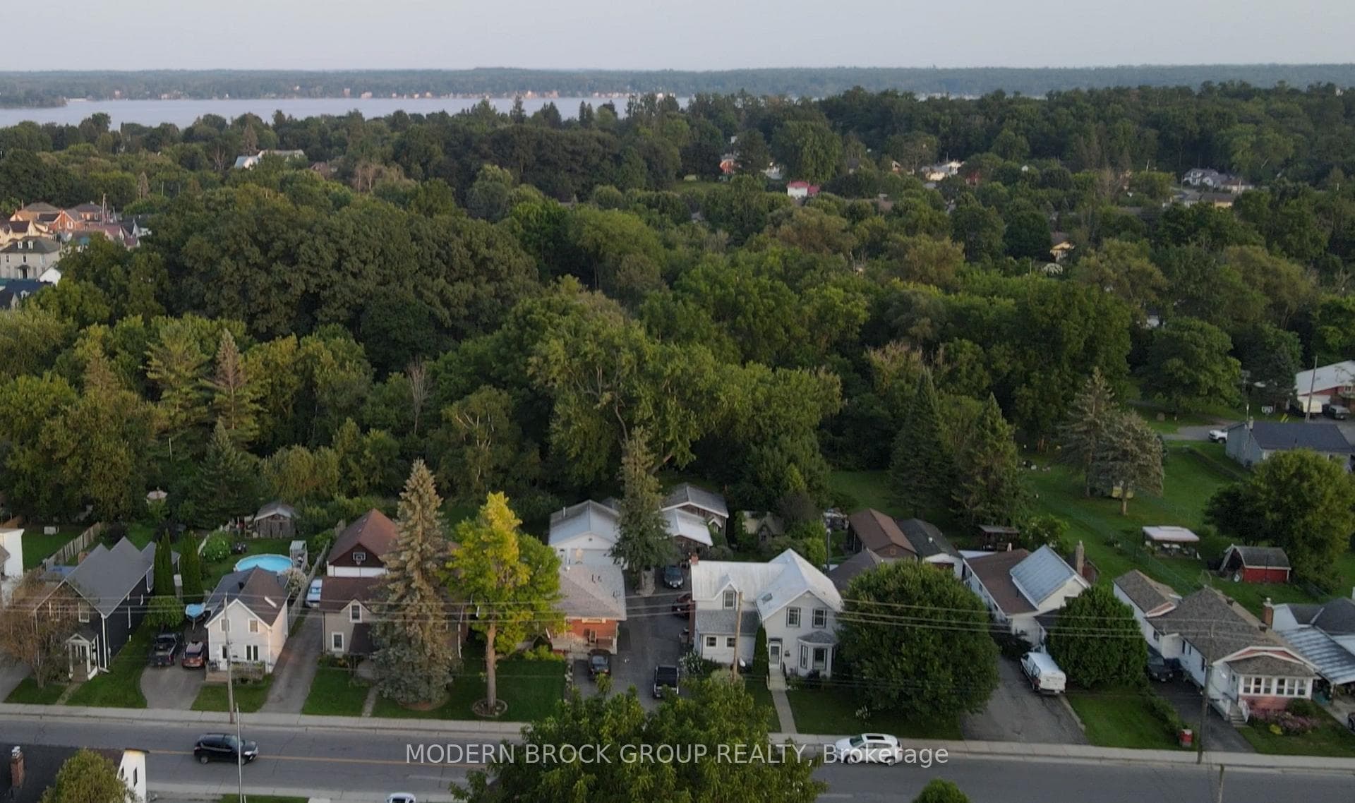 287 Brock Street photo 49