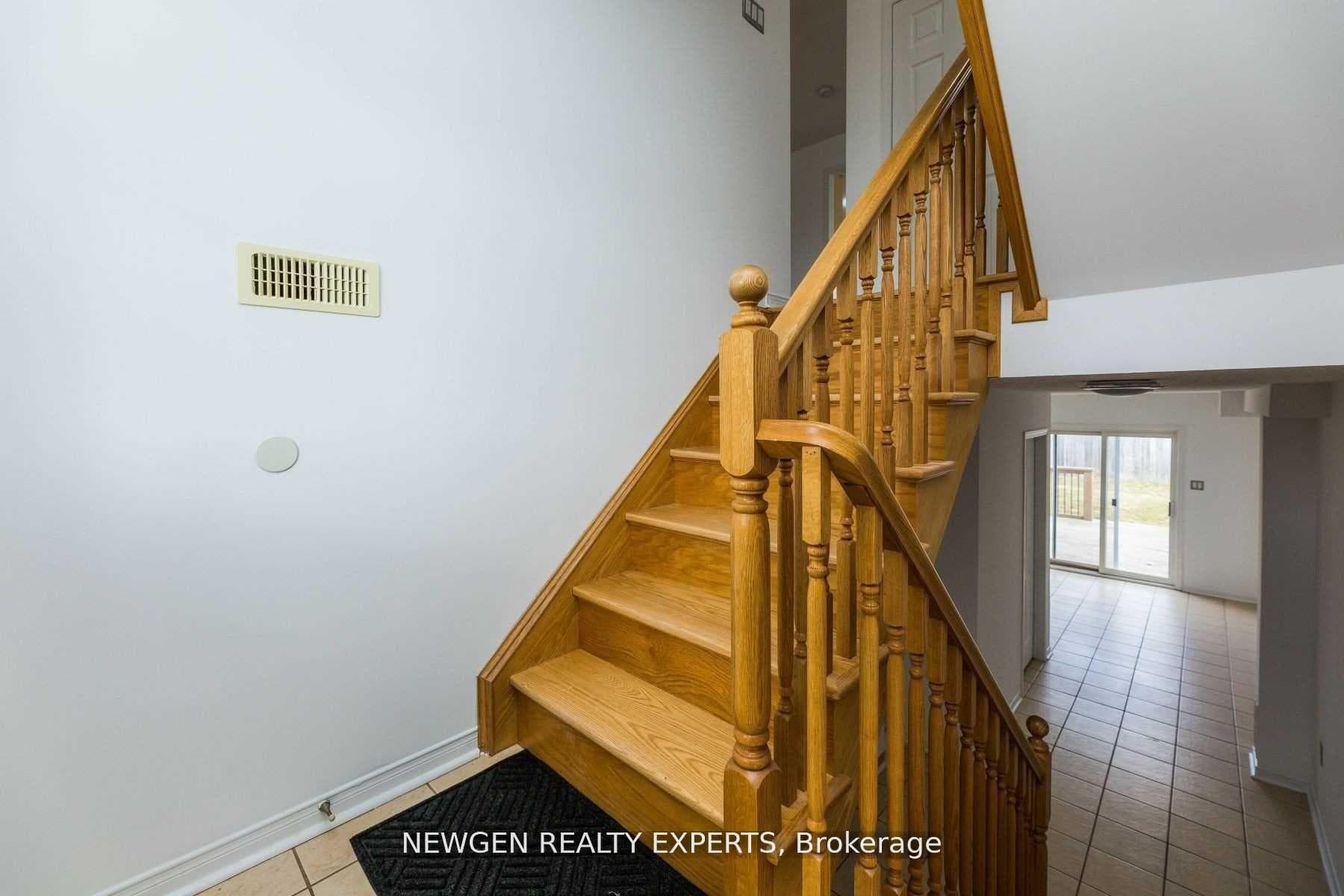 6 Sherbourne Street photo 28