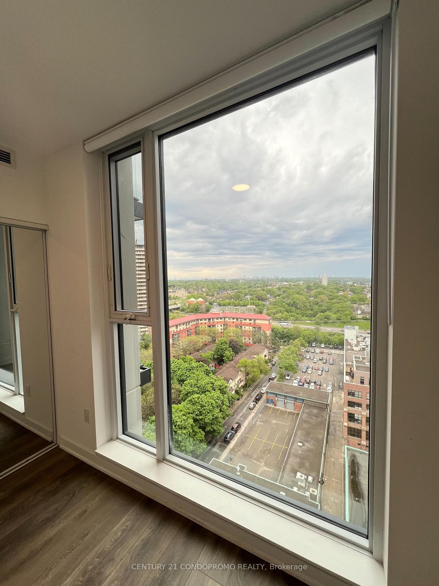 130 River Street Unit 1511 photo 11