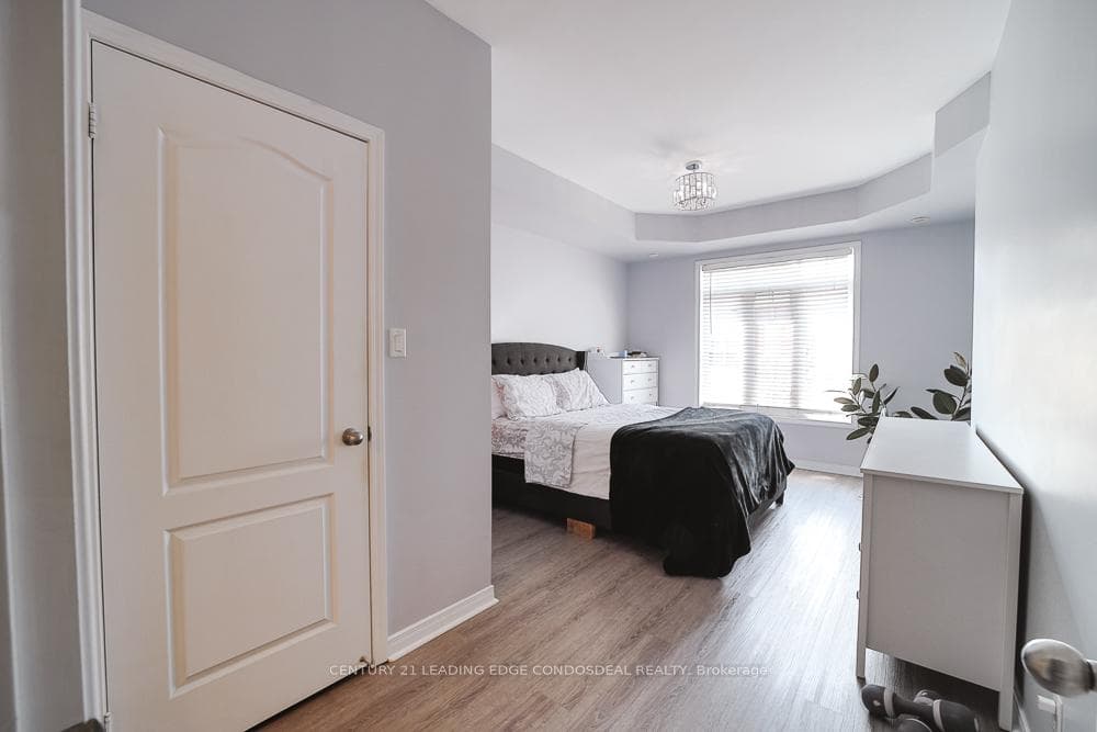 64 Lovegrove Lane Unit 7 photo 5