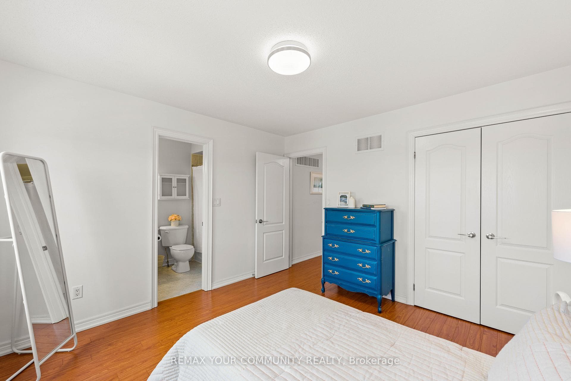 92 Ramage Lane photo 32