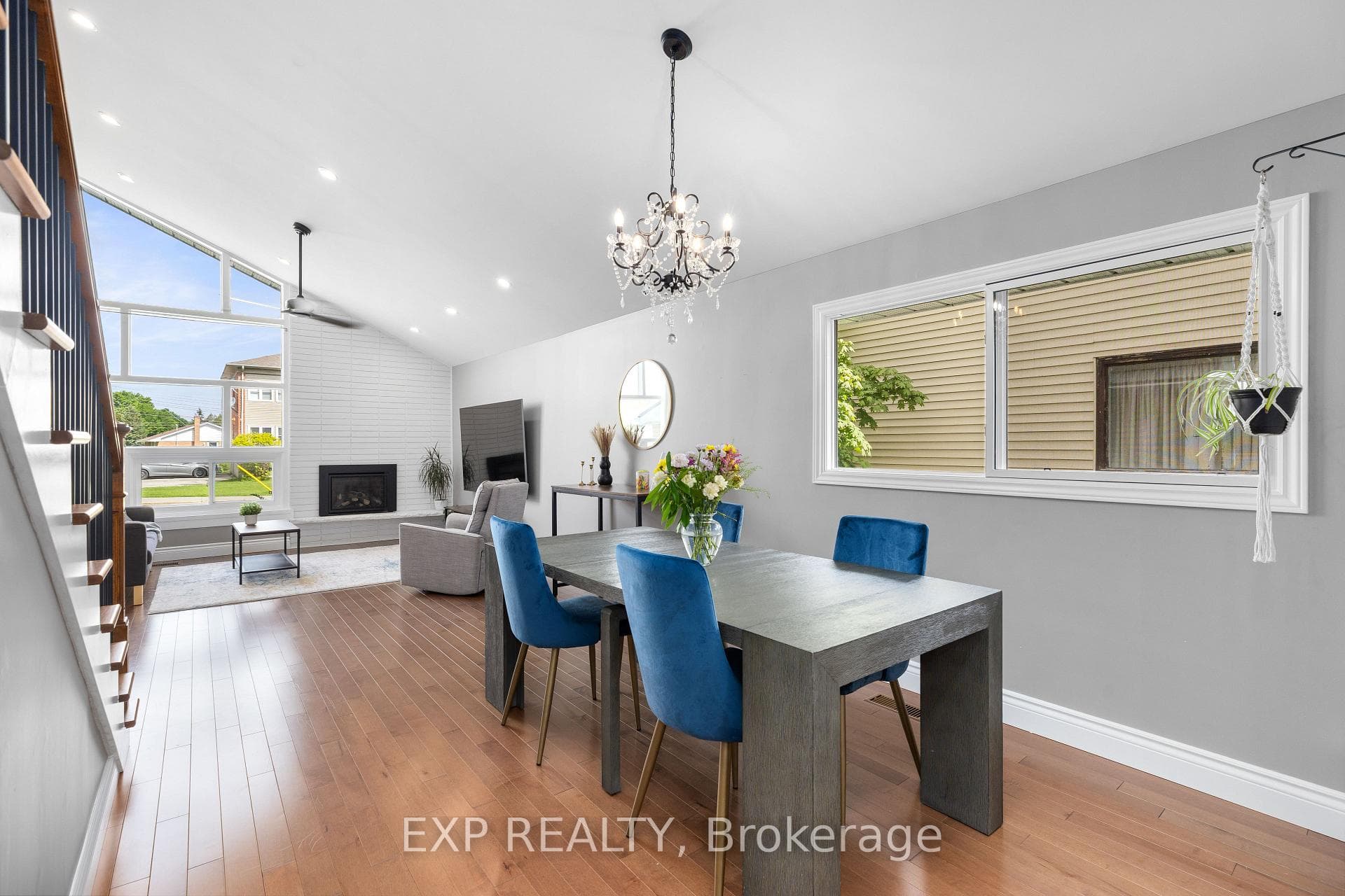 55 Broadview Avenue photo 15