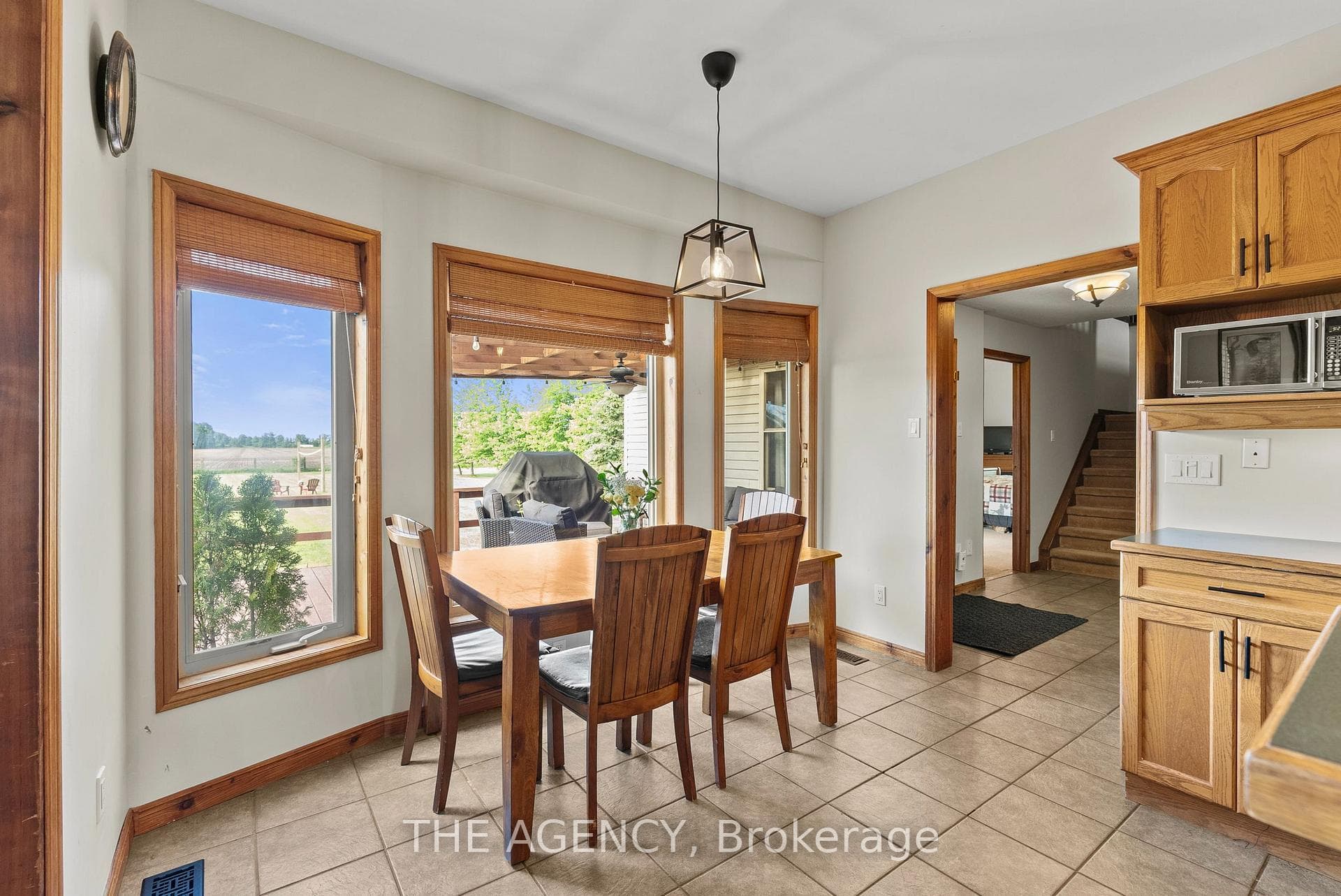 98 Smith Road photo 15