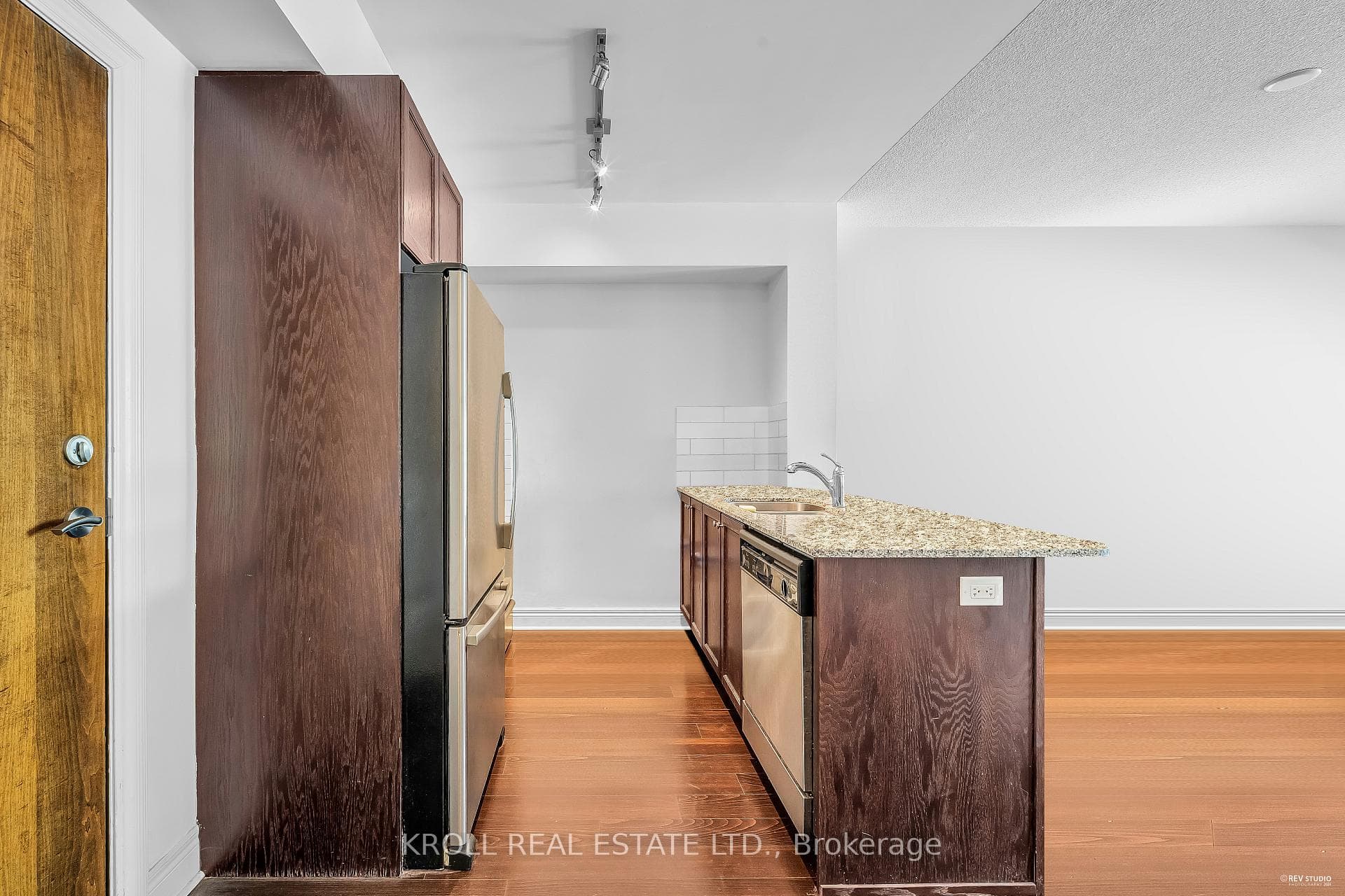 701 Sheppard Avenue Unit 209 photo 9