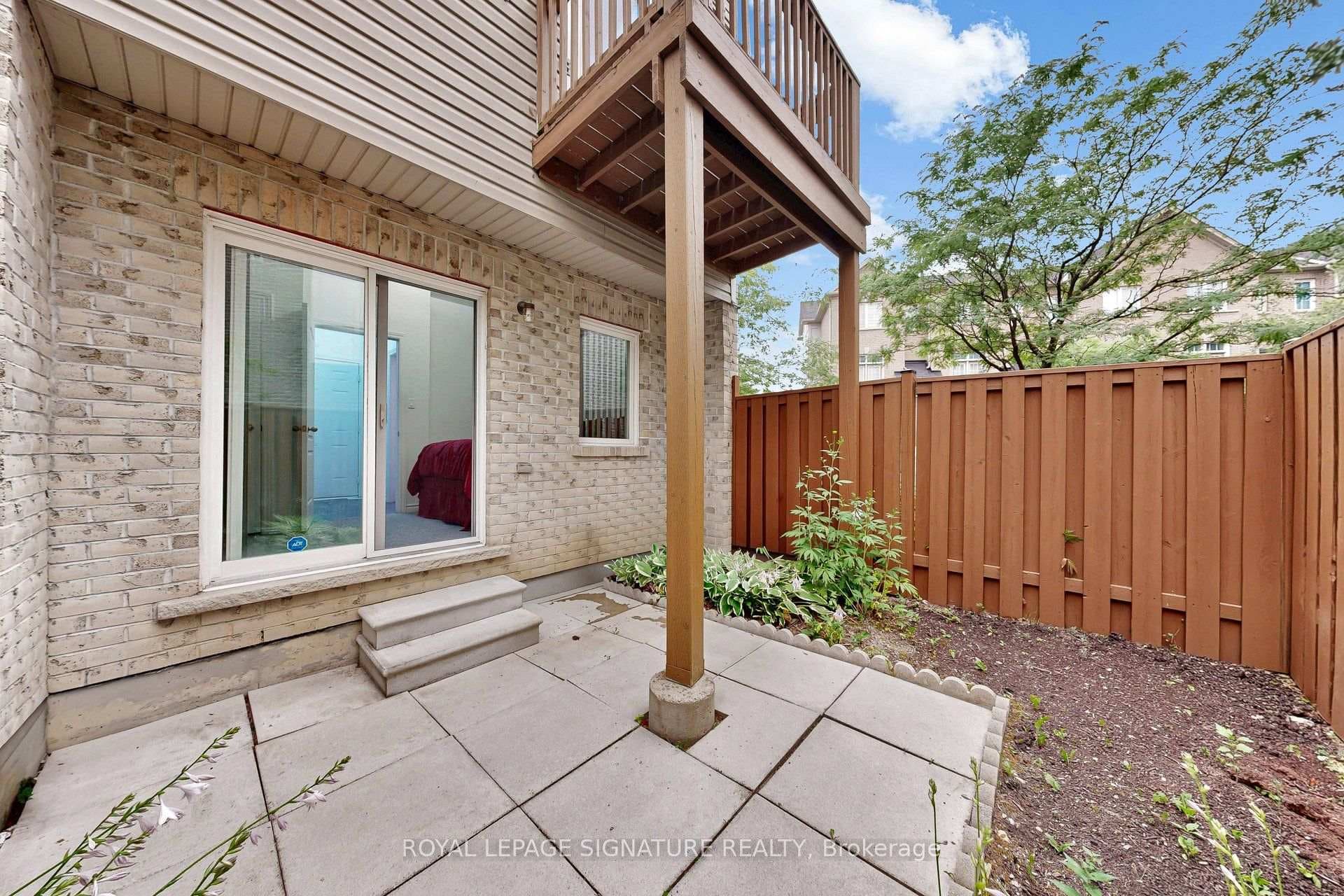 51 Piggott Mews photo 43