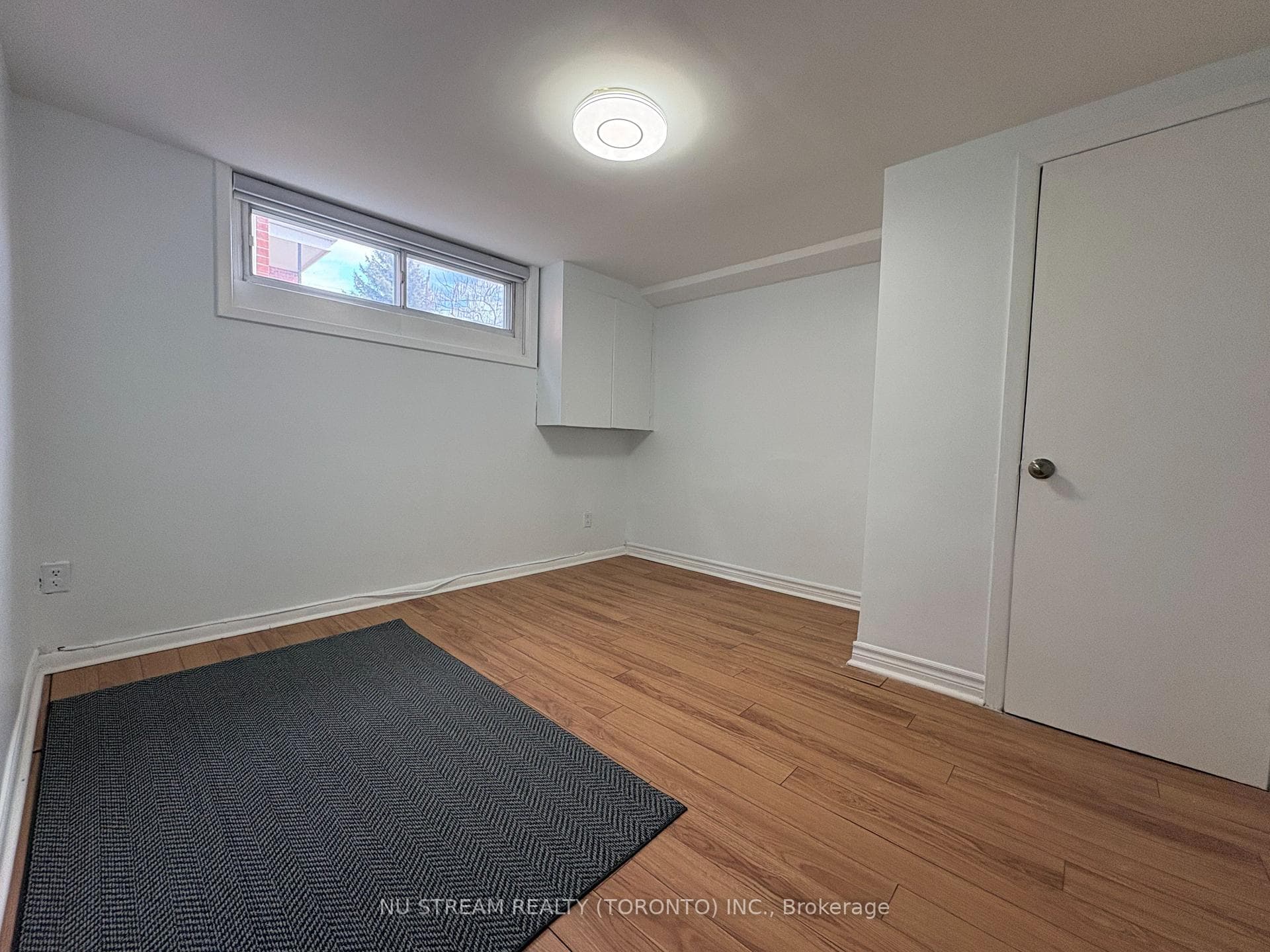 156 Combe Avenue photo 25