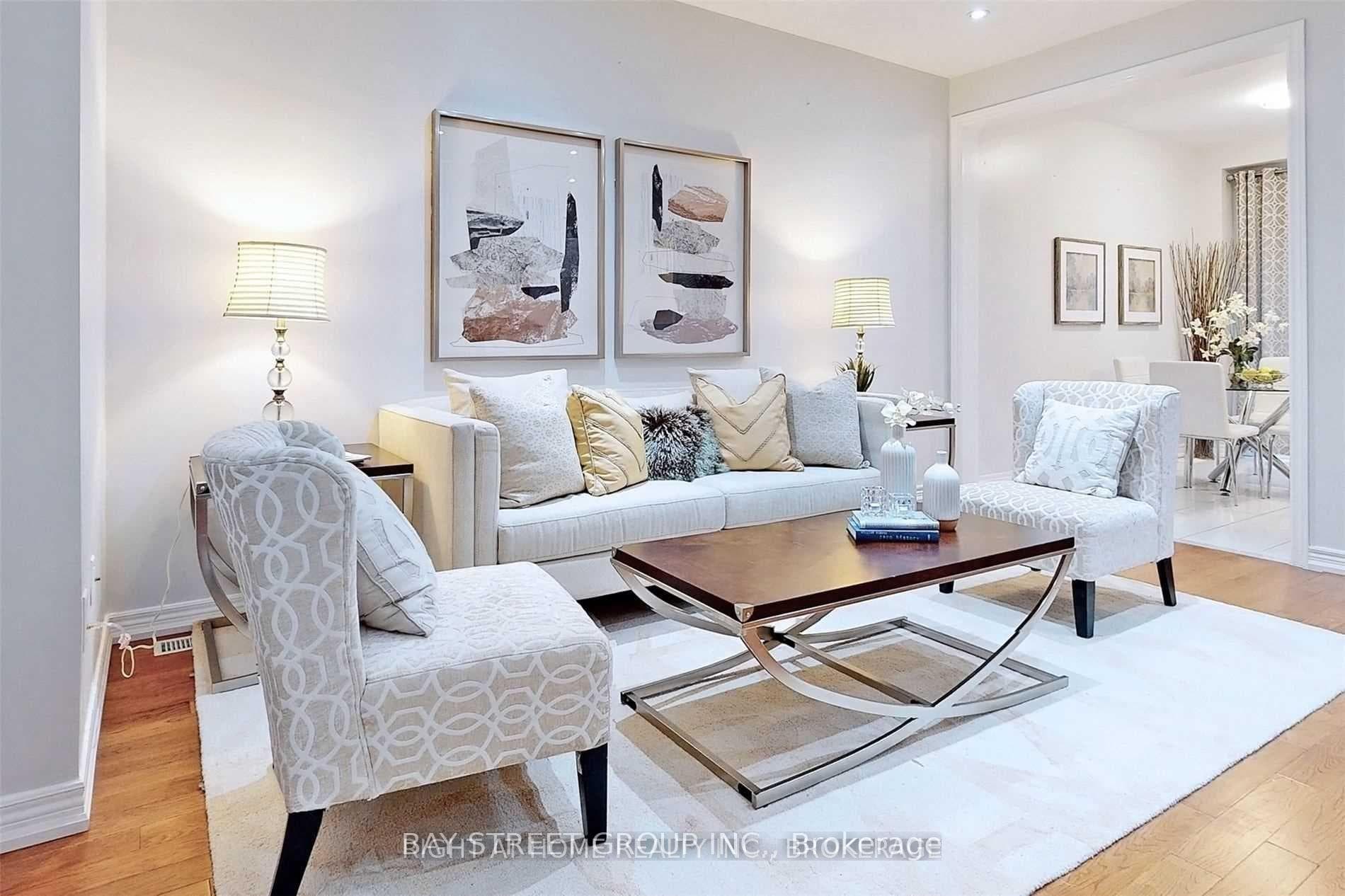 7 Walter Thomas Way photo 2
