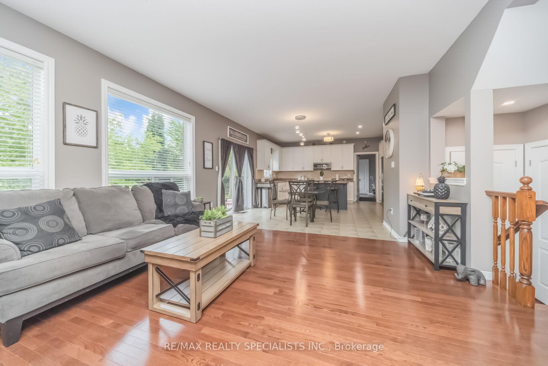 77 McMaster Road photo 10