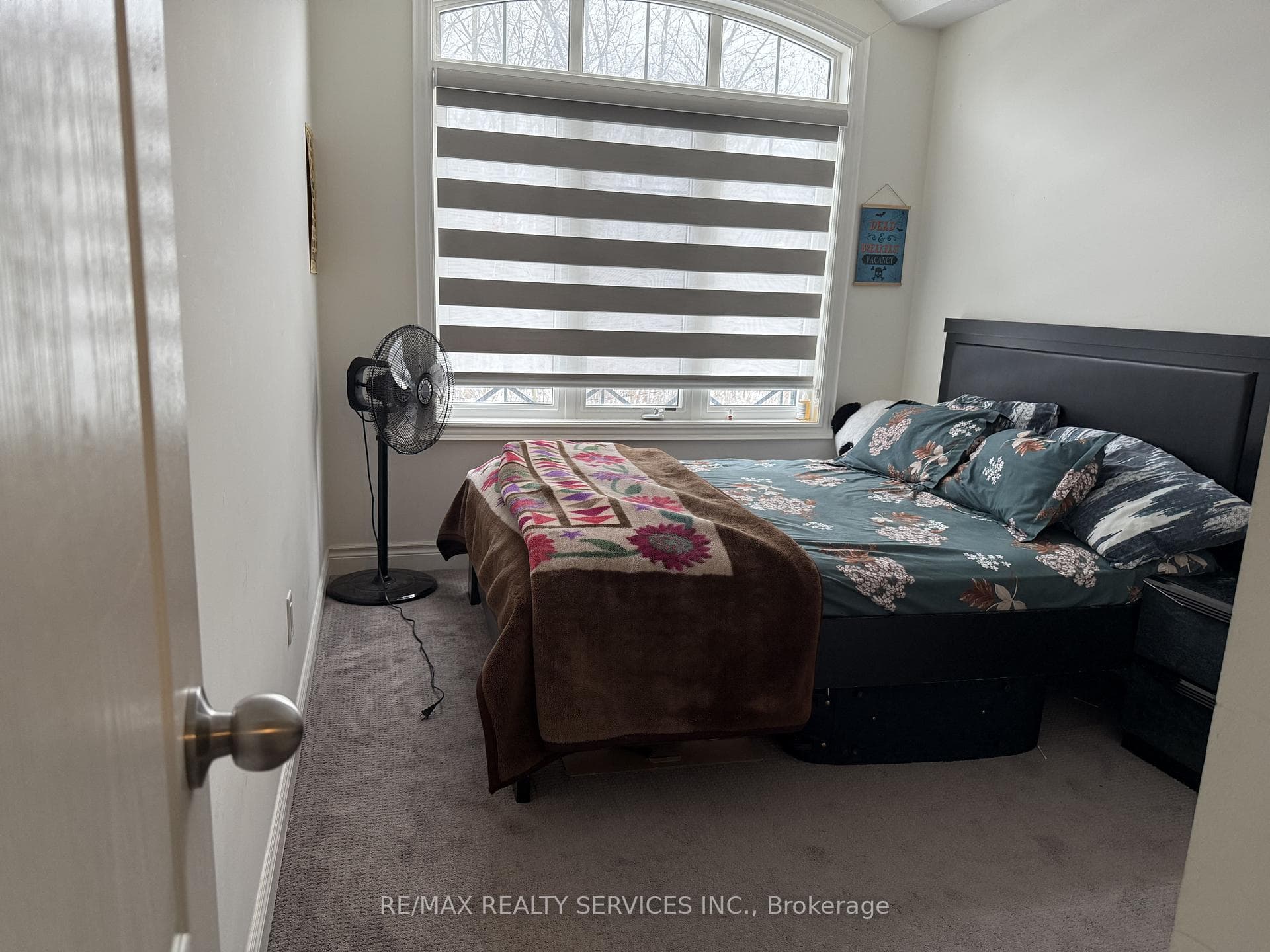 29 Lady Evelyn Crescent photo 10