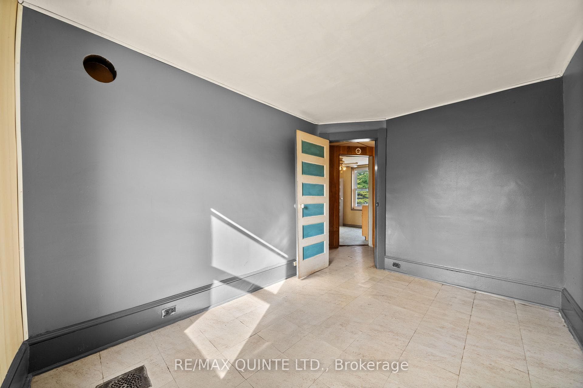 51 Strachan Street photo 18
