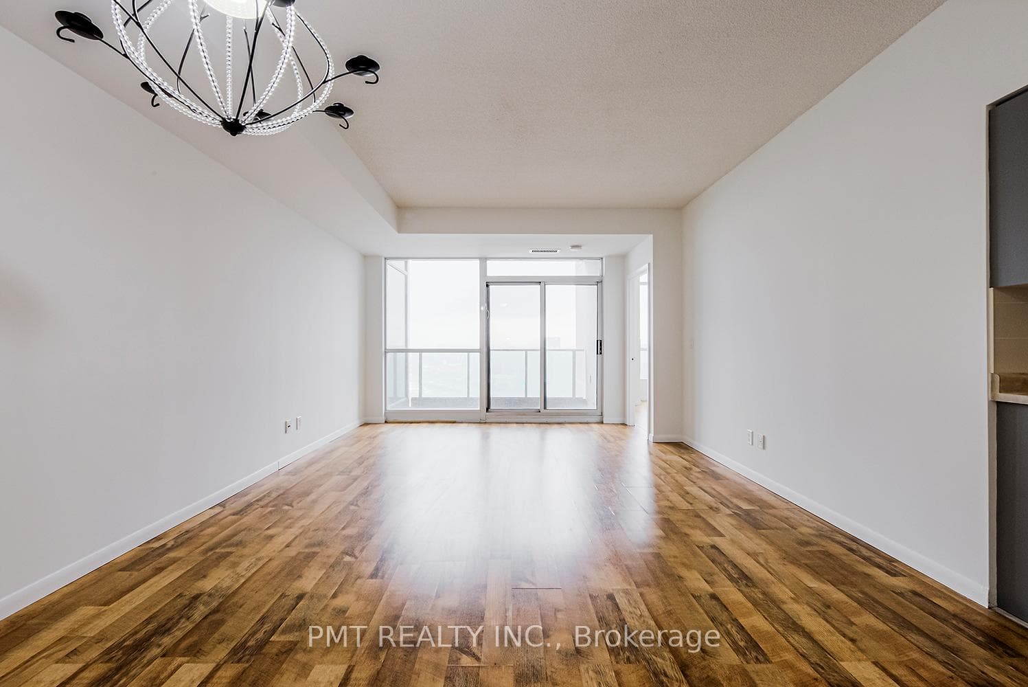 219 Fort York Boulevard Unit 3212 photo 3