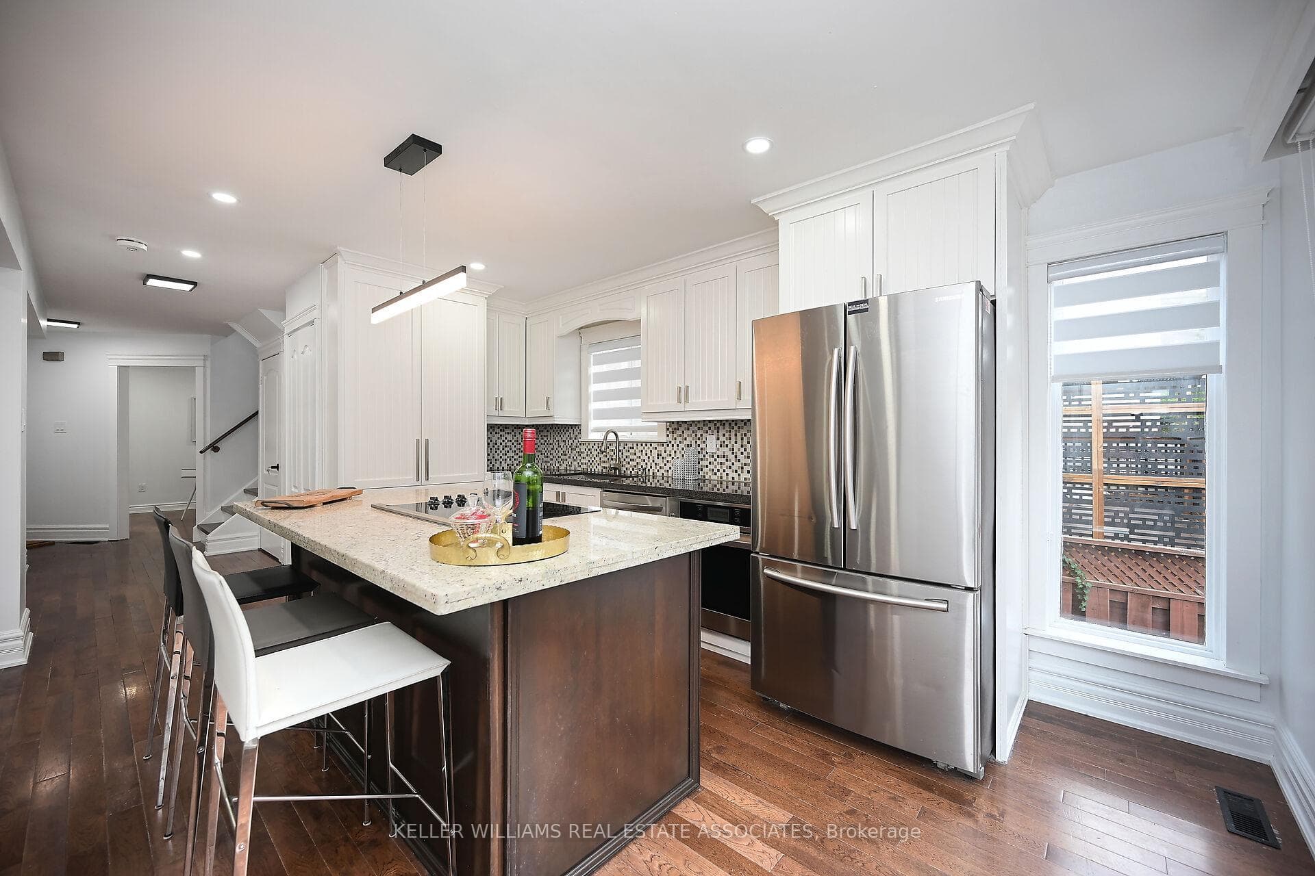 3845 Althorpe Circle photo 12