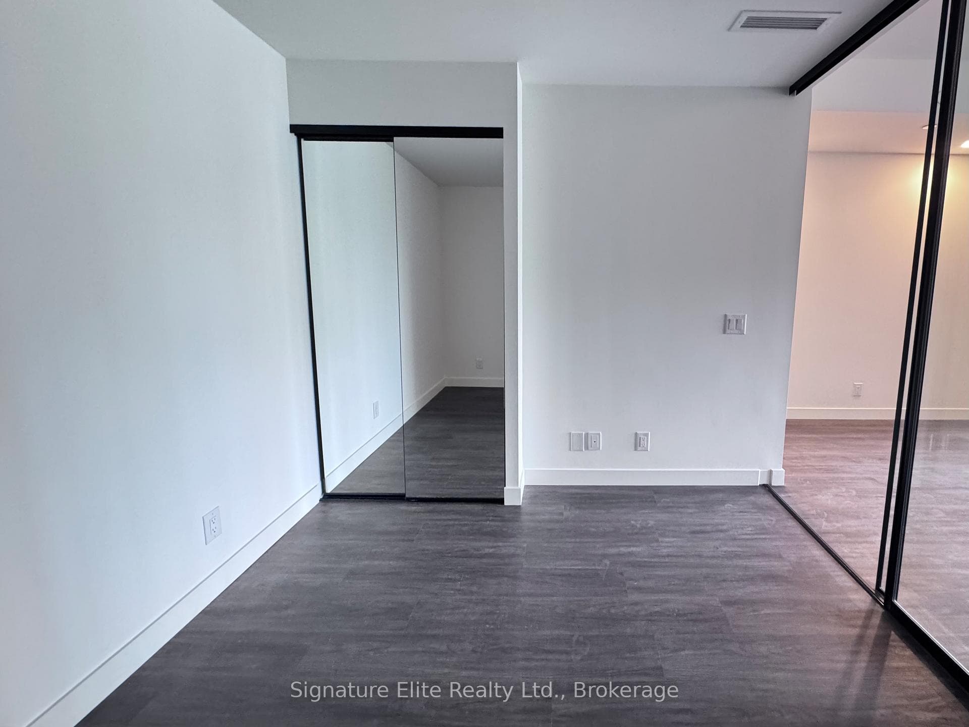 1050 Eastern Avenue Unit 421 photo 10