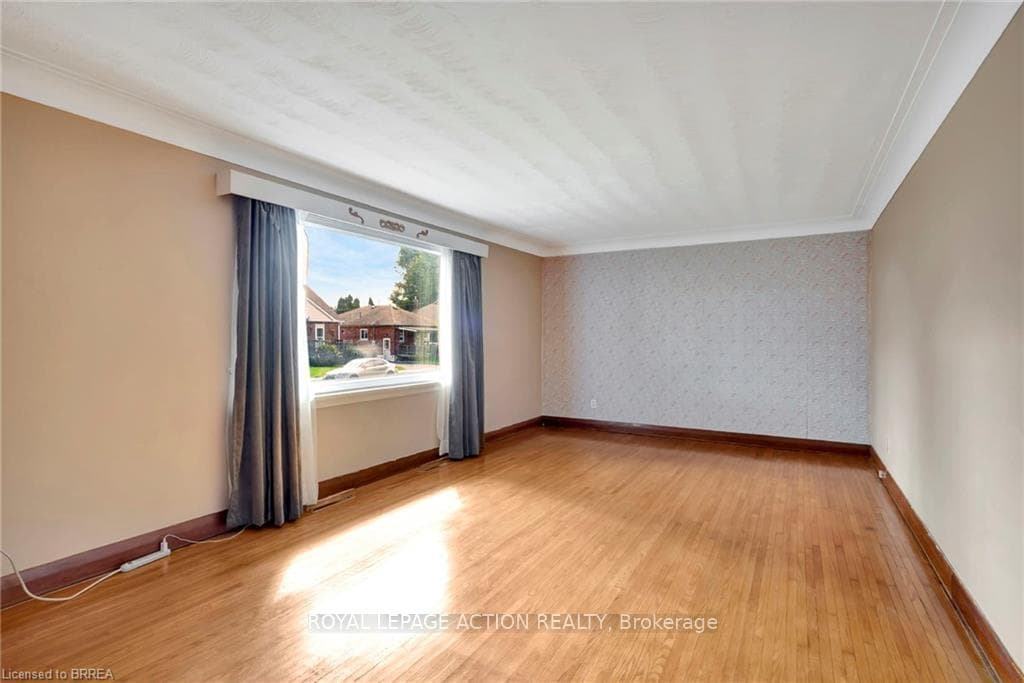 77 Tenth Avenue photo 7