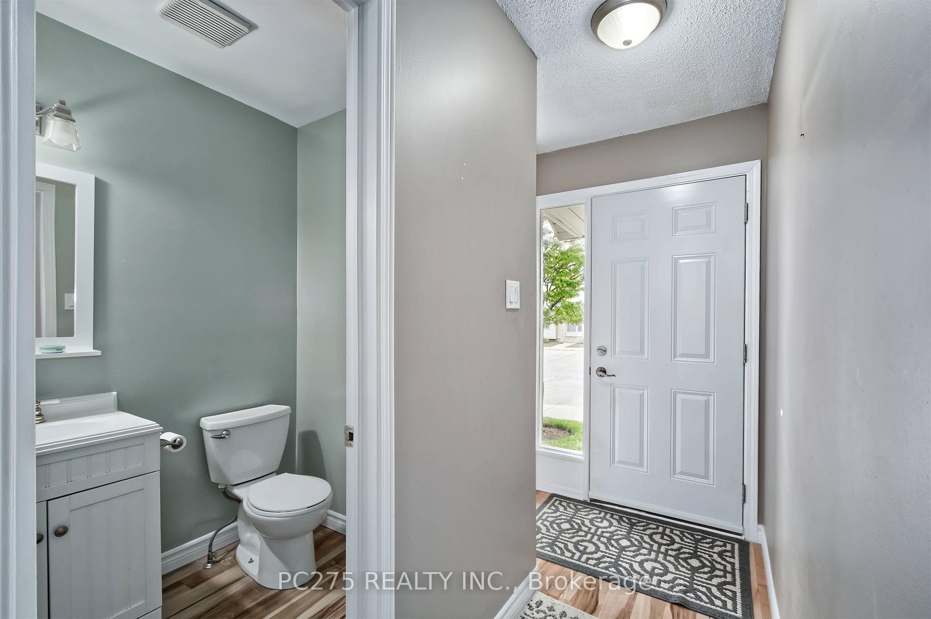 141 Condor Court Unit 36 photo 5