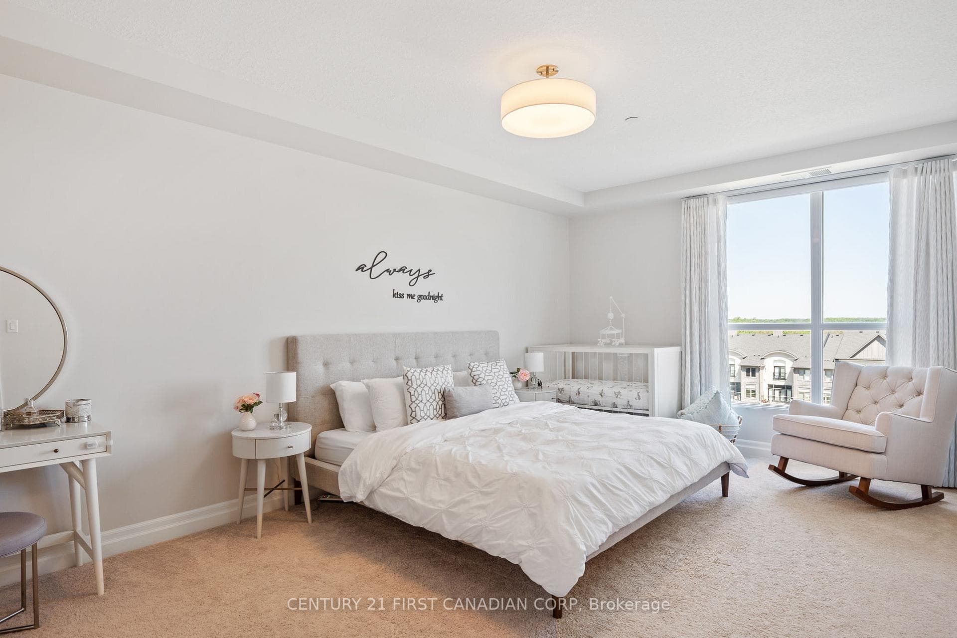 260 Villagewalk Boulevard Unit 503 photo 19