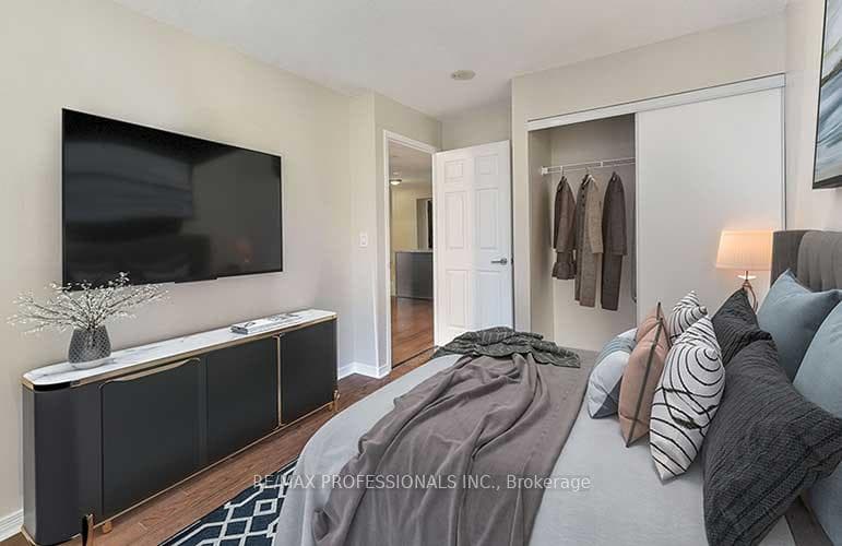 3 Michael Power Place Unit 402 photo 18