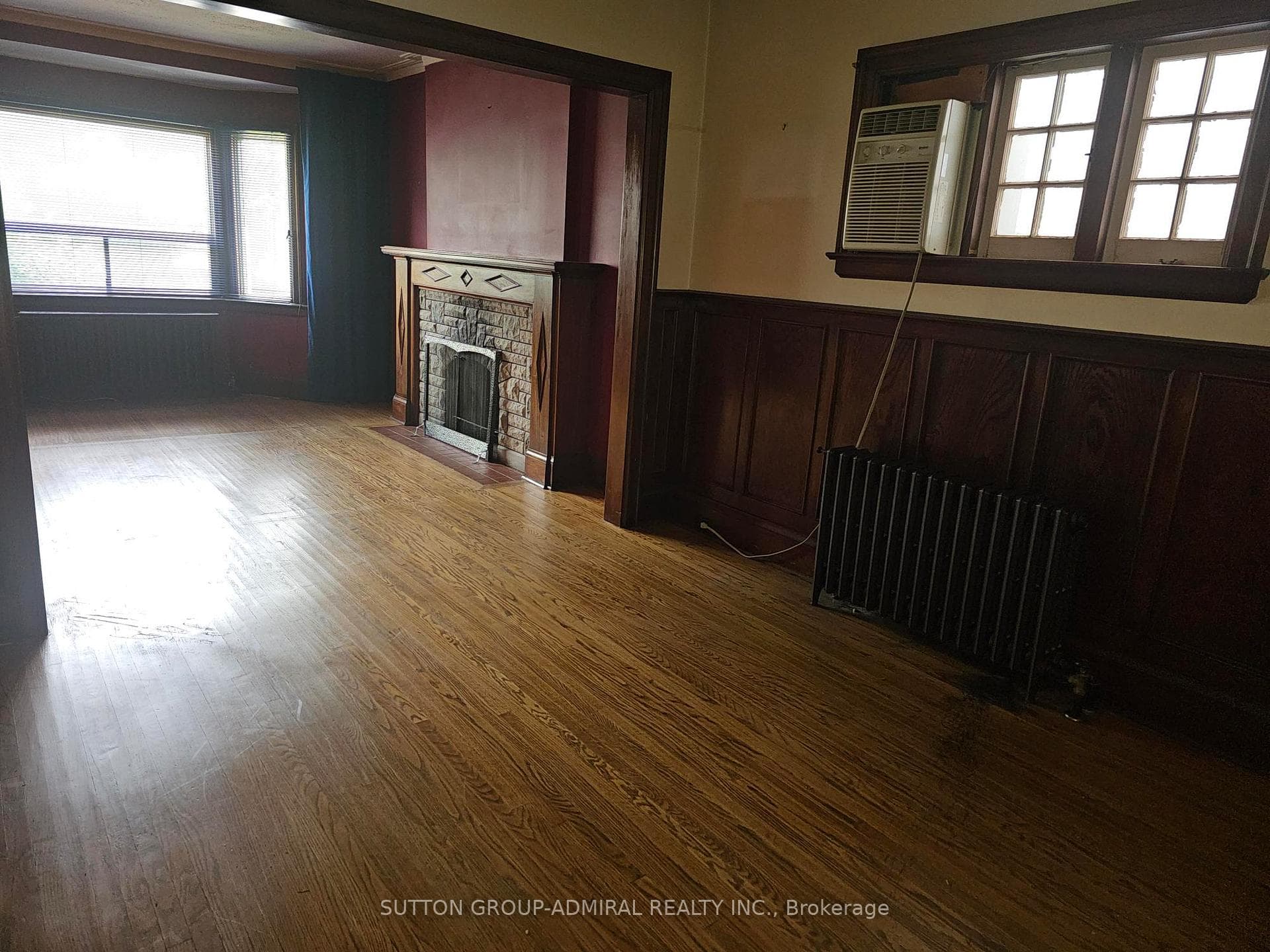 177 Glengarry Avenue photo 2