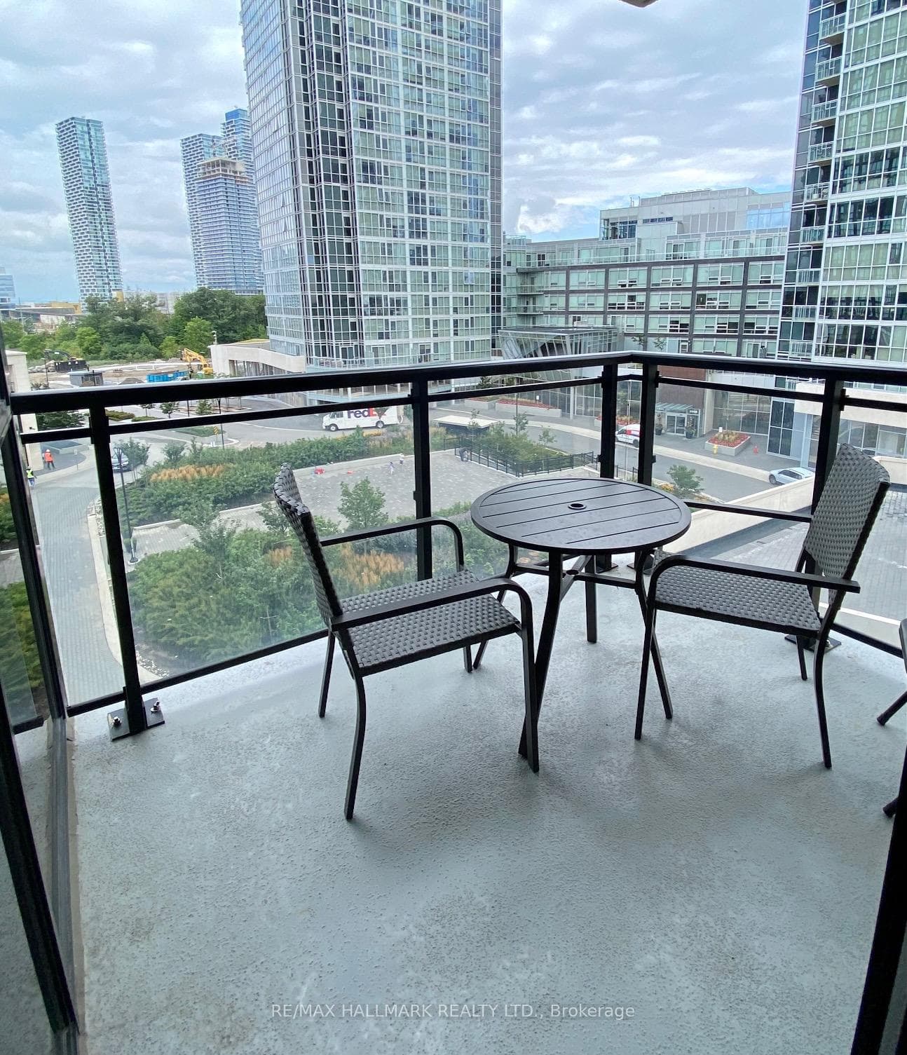 2900 Highway 7 Road Unit 420 photo 10