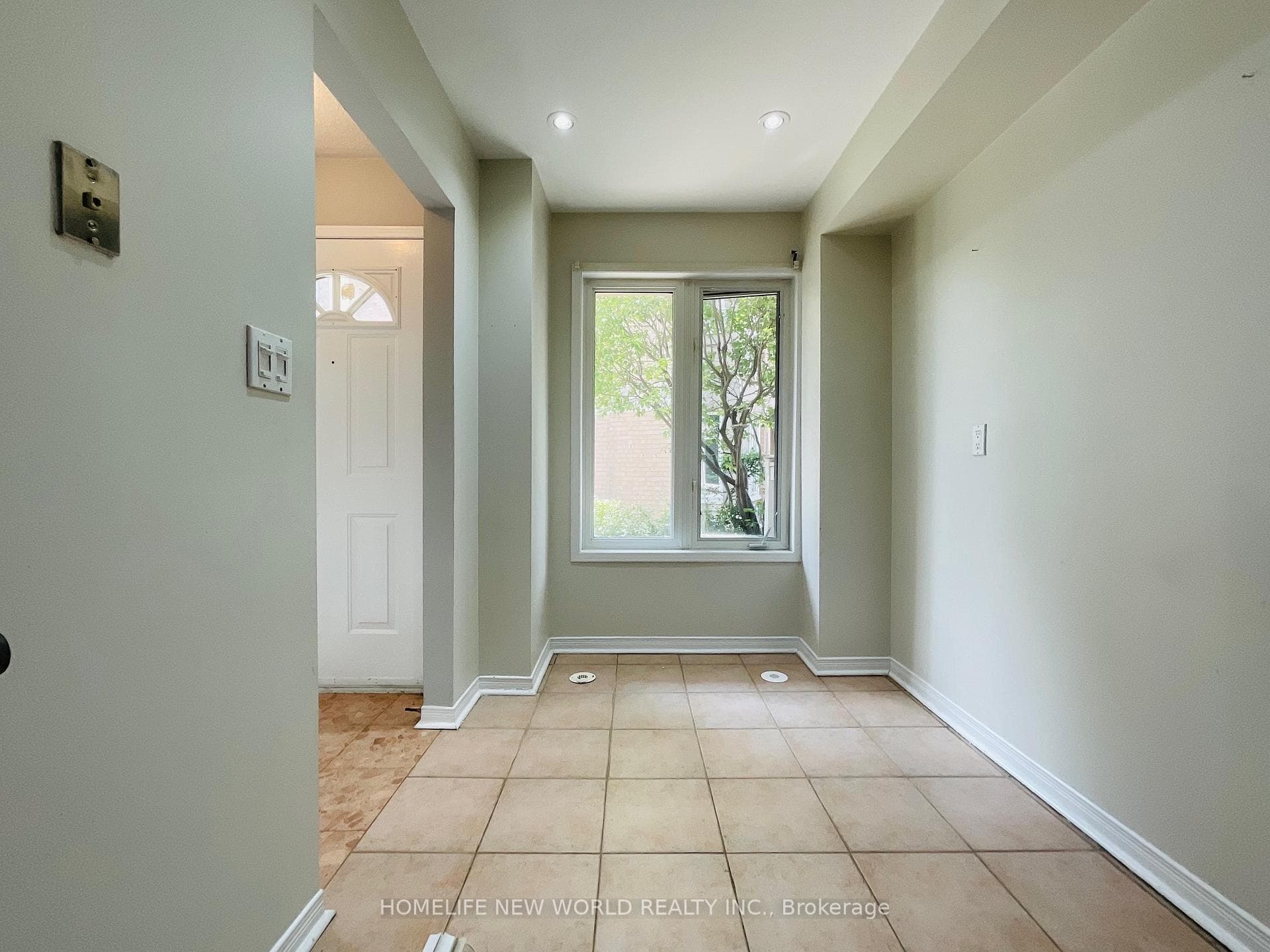 29 Rosebank Drive Unit 1509 photo 10