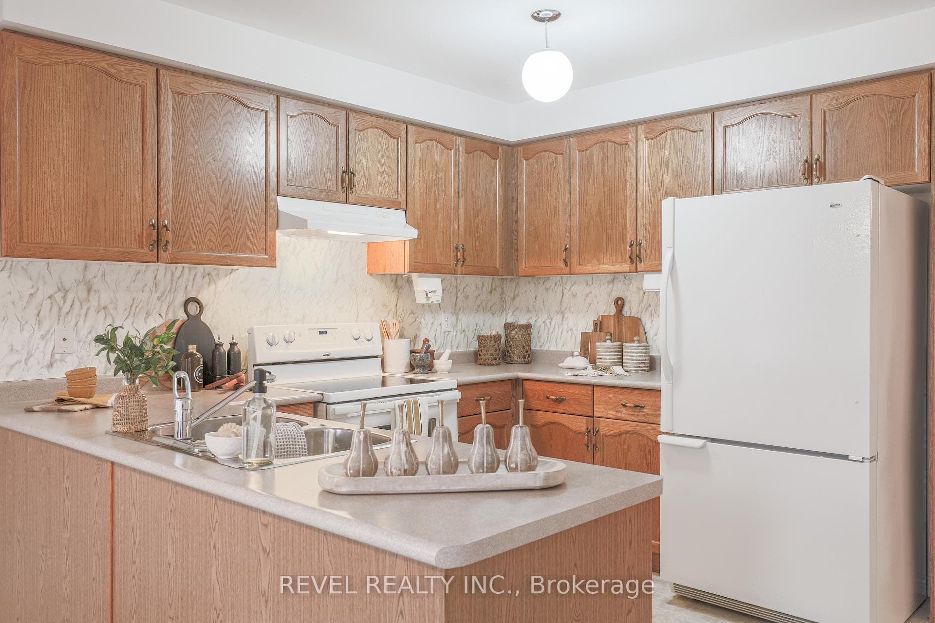 55 Rustwood Street photo 40