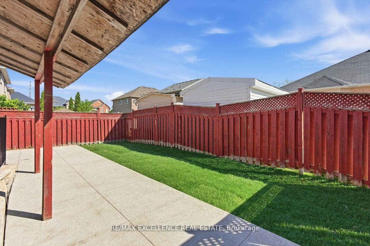 41 Brentcliff Drive photo 35