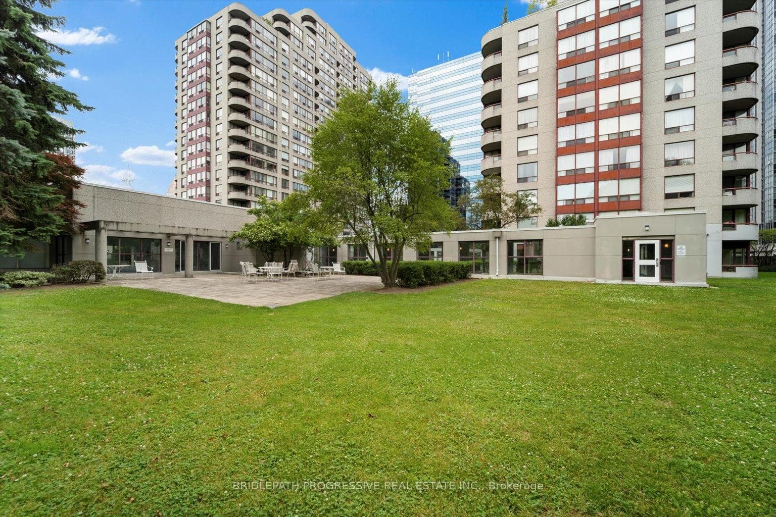 5785 Yonge Street Unit 207 photo 38