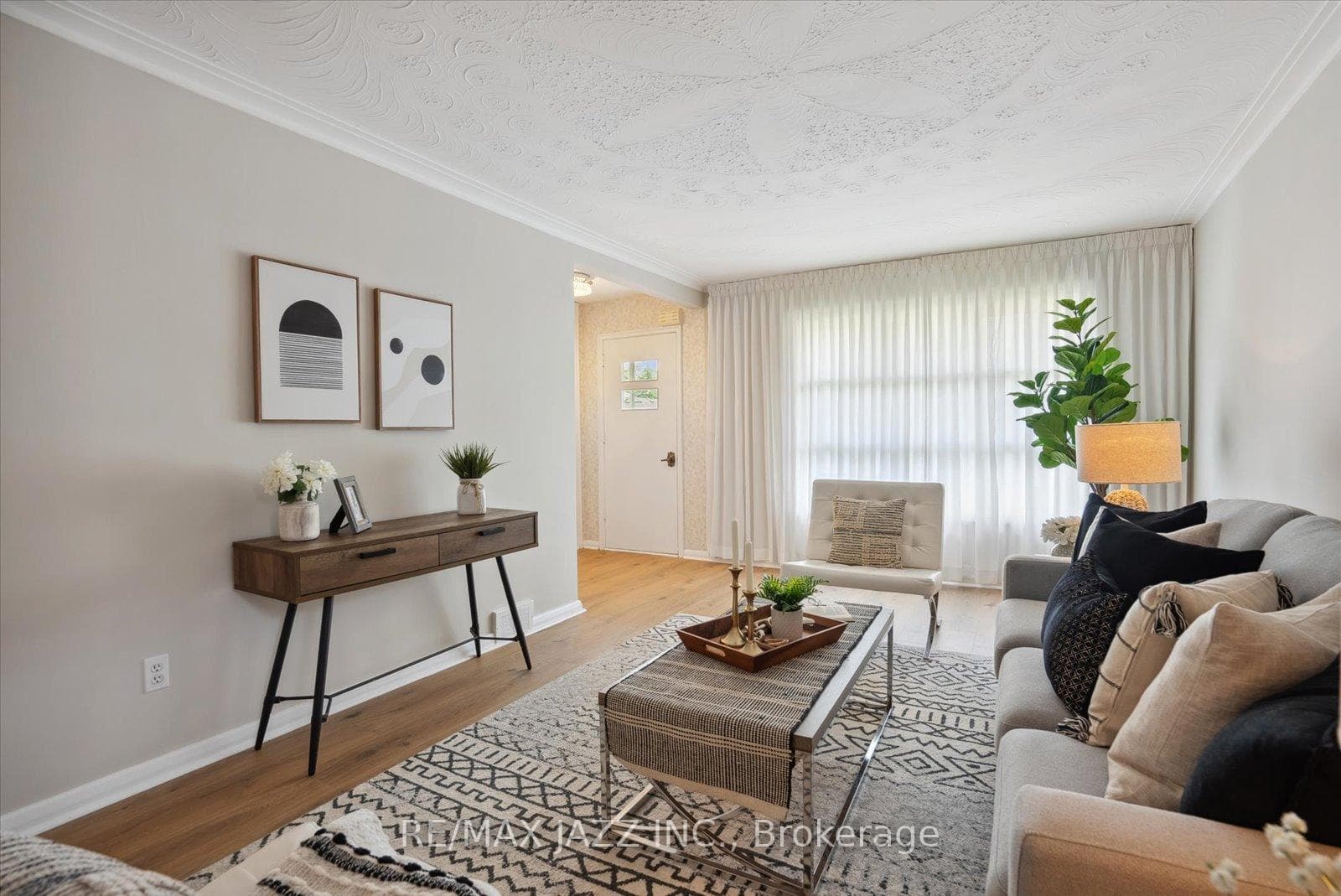 38 Terraview Boulevard photo 5