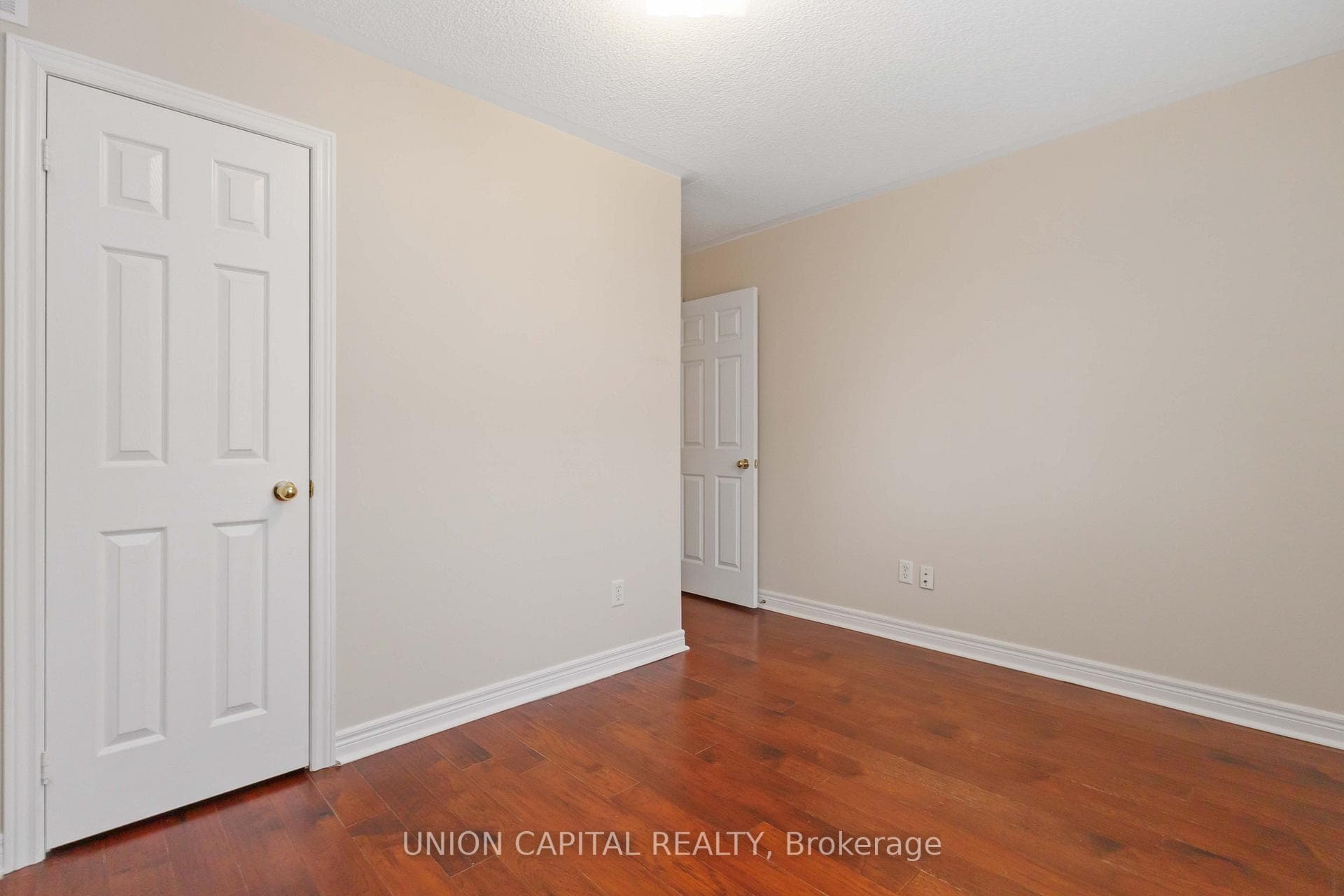 25 Maple Ridge Crescent photo 20