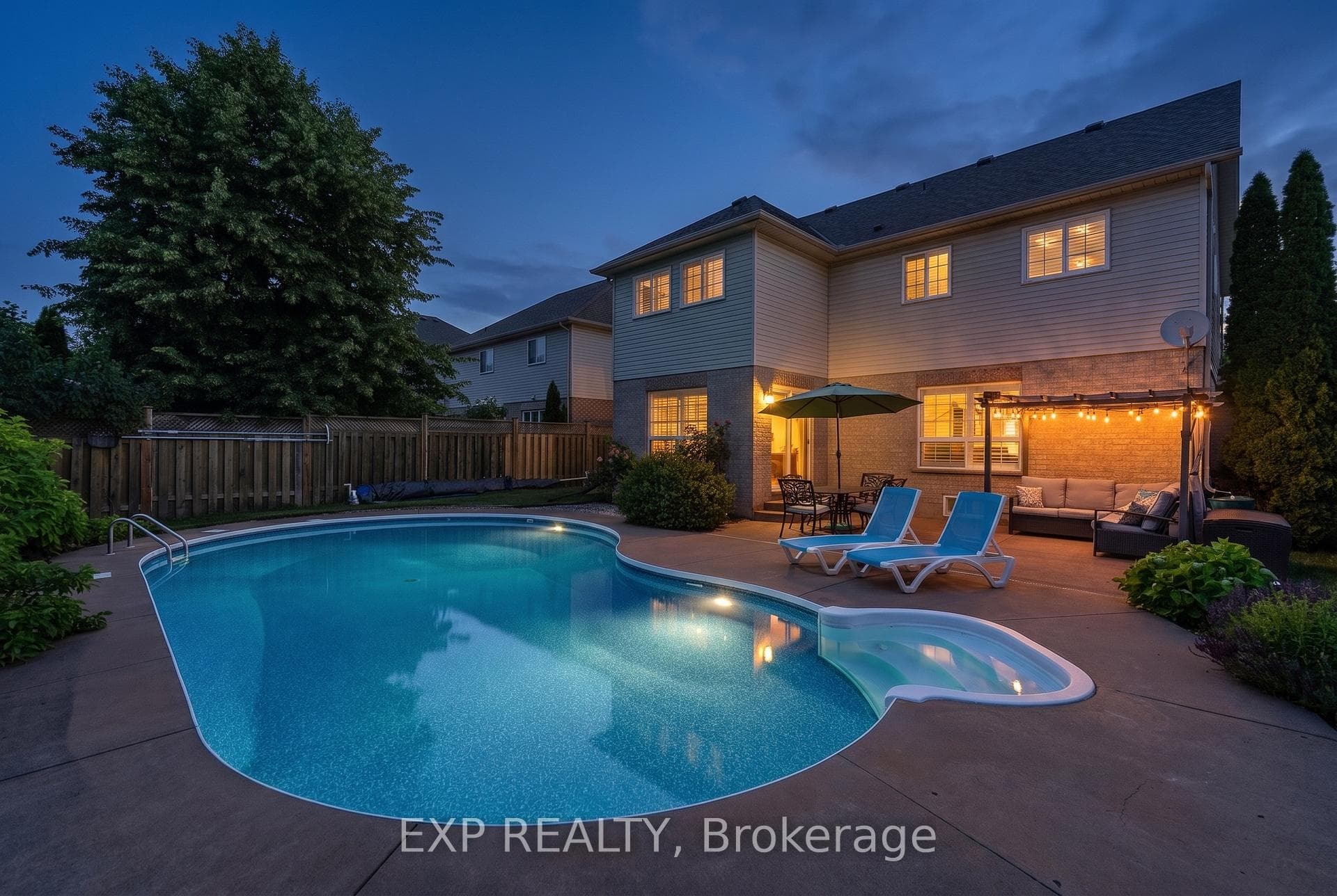57 Goodman Crescent photo 3