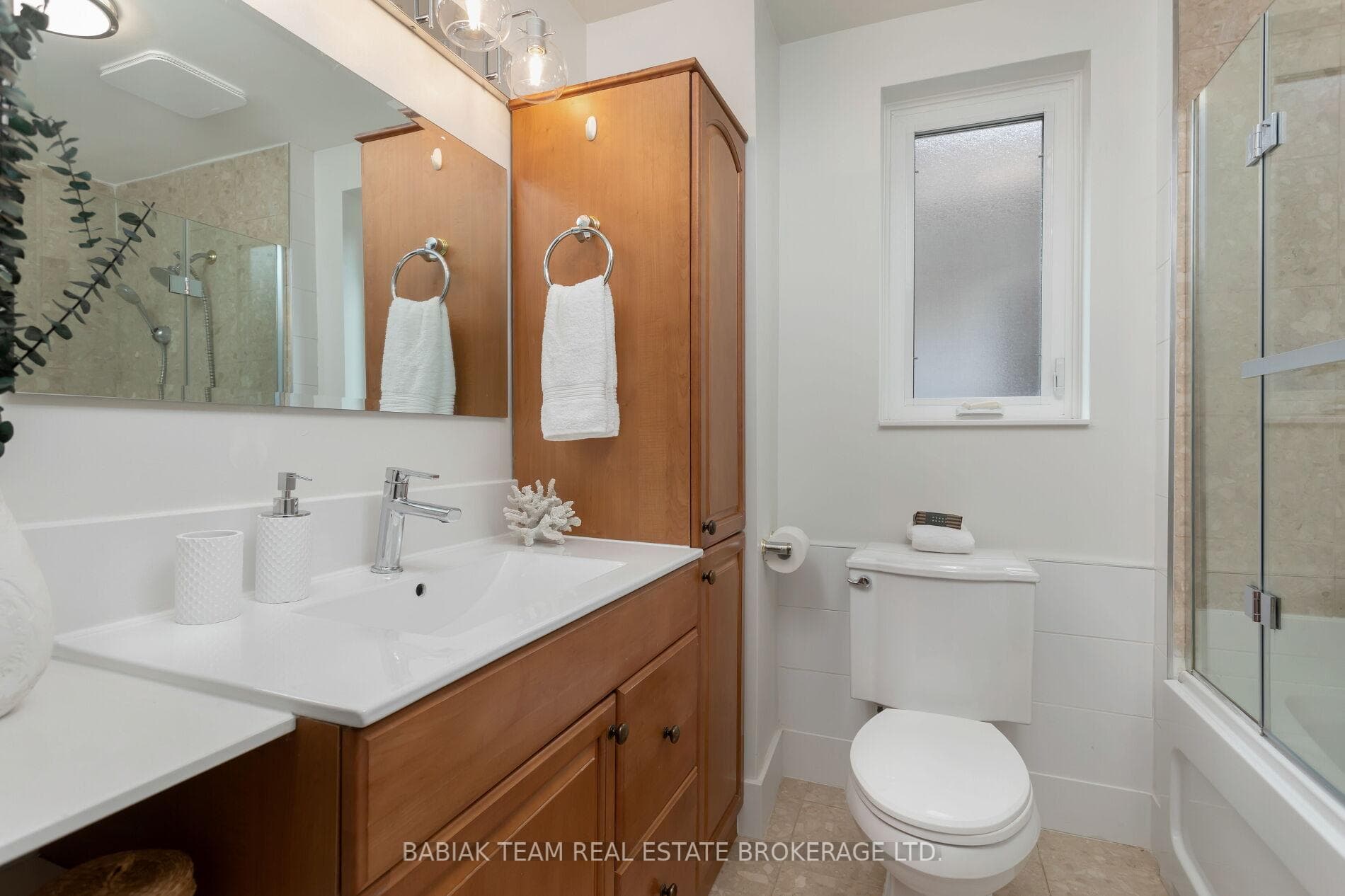 48 Woodside Avenue photo 24