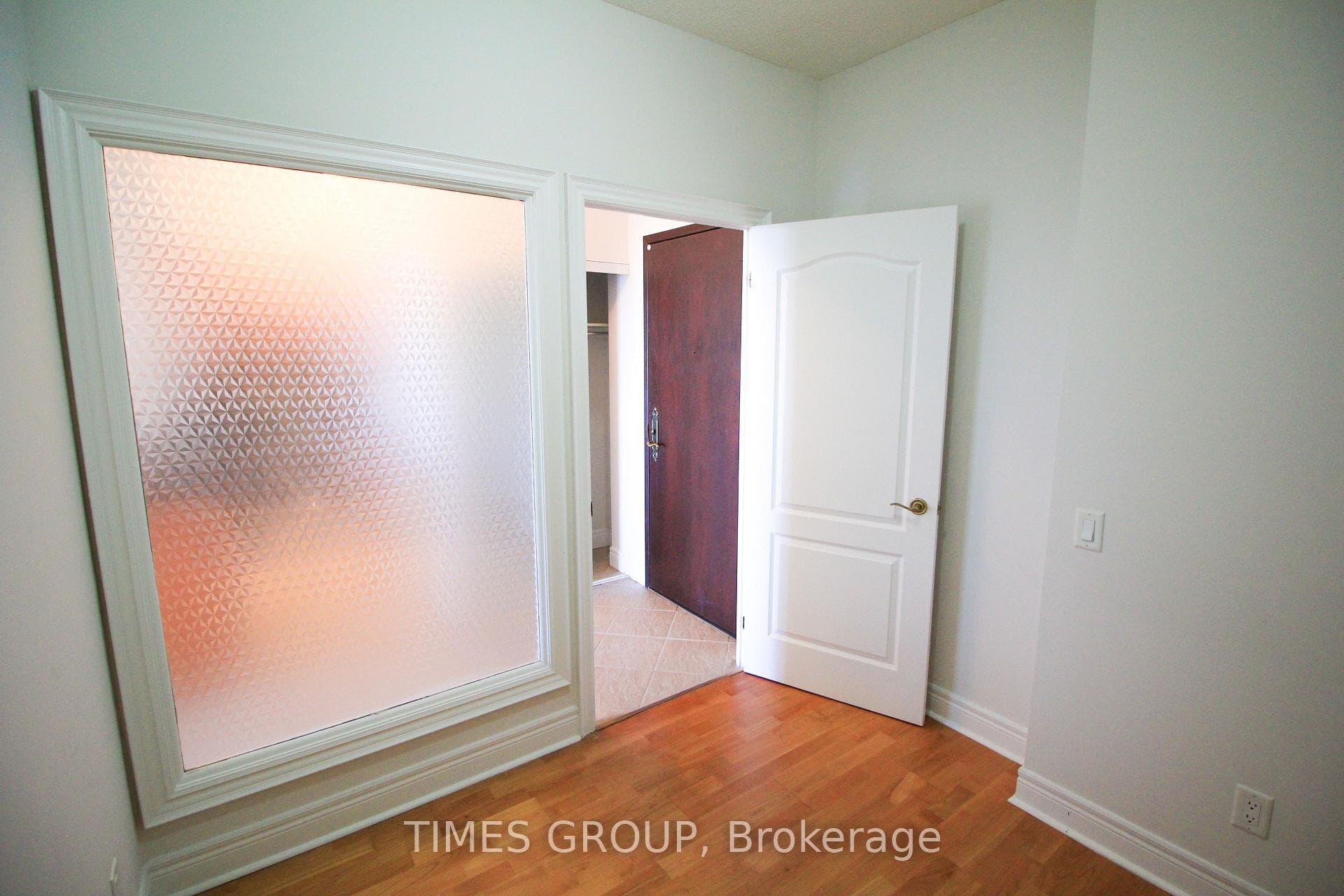 1 Clairtrell Road Unit 808 photo 6