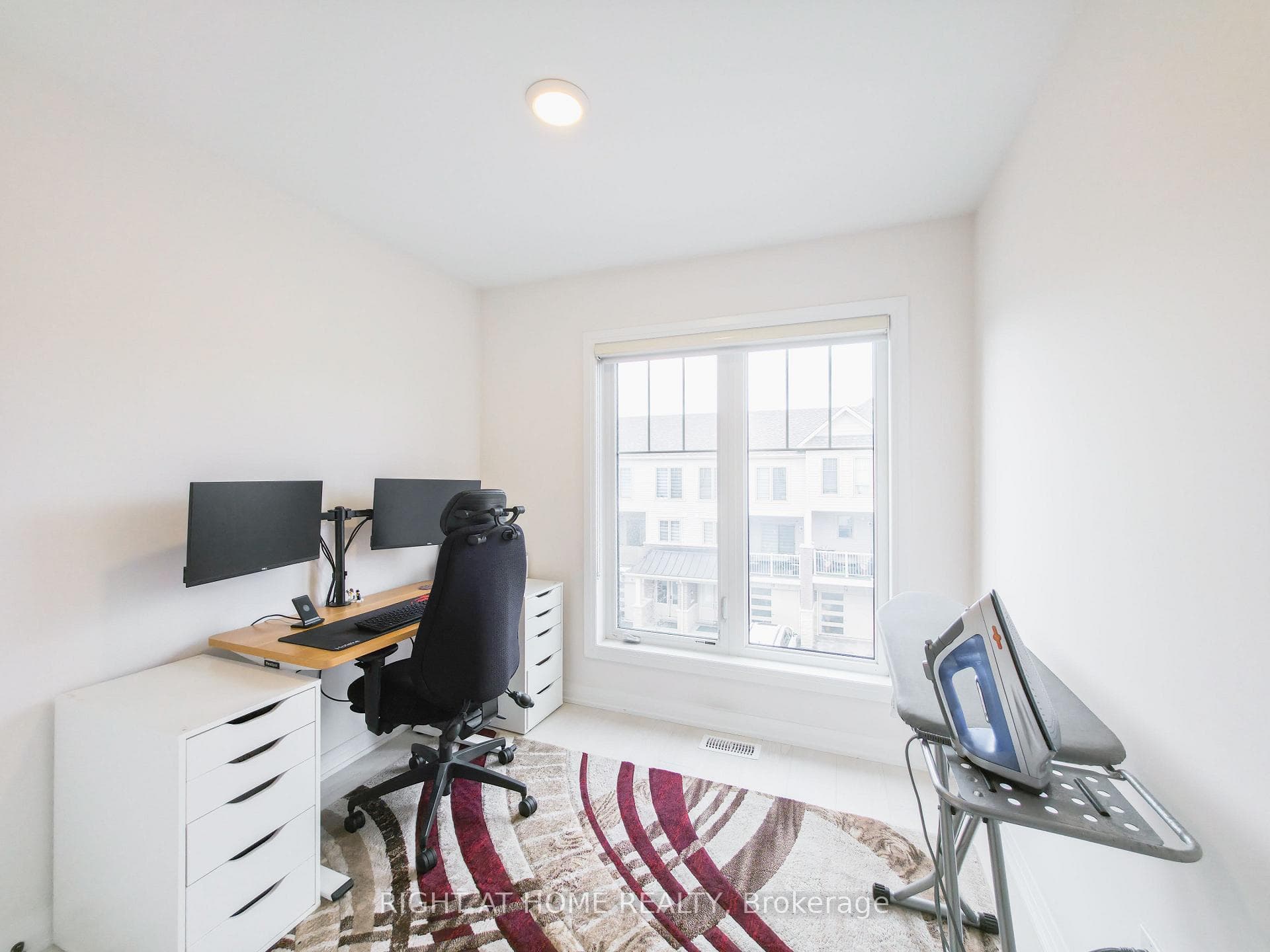 15 Ambereen Place photo 30