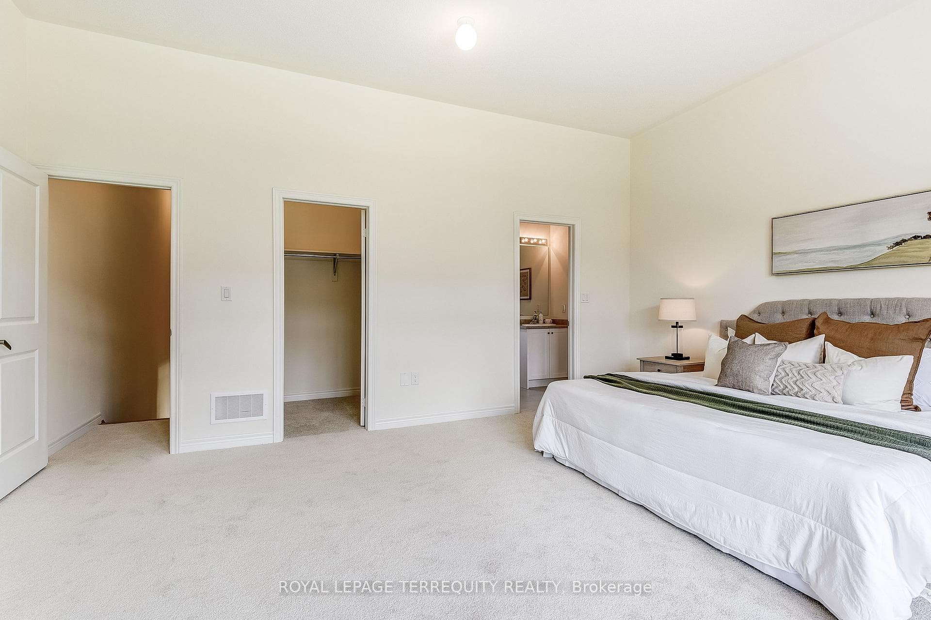 319 Coronation Road photo 23