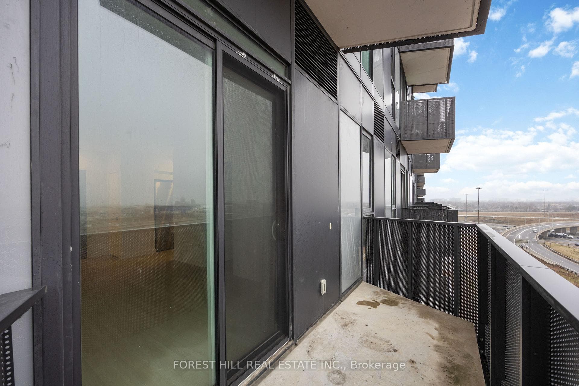 30 Tretti Way Unit 1010 photo 12