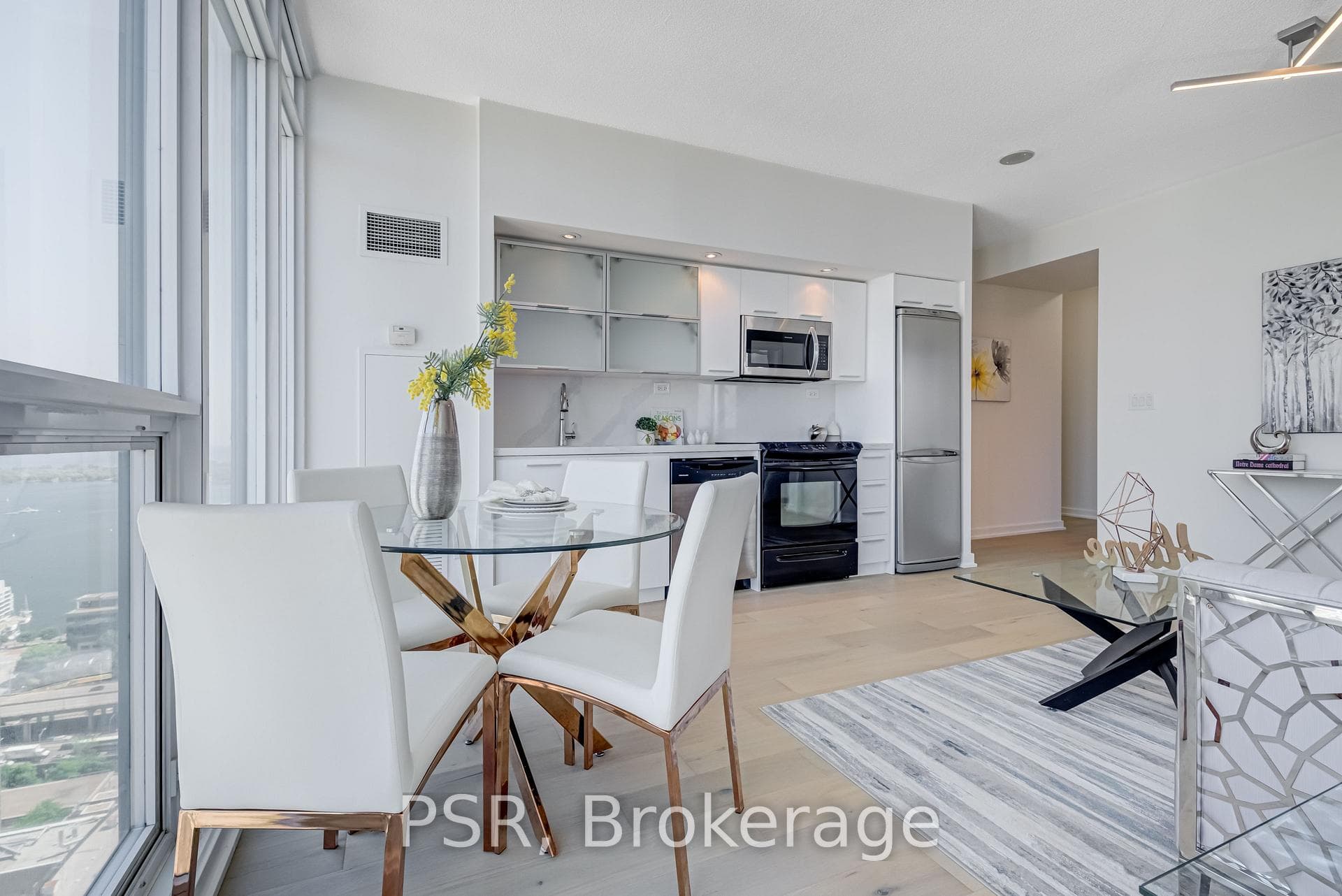 25 Capreol Court Unit 4103 photo 8
