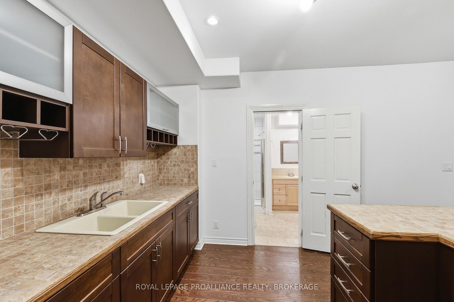 1461 English Way photo 44