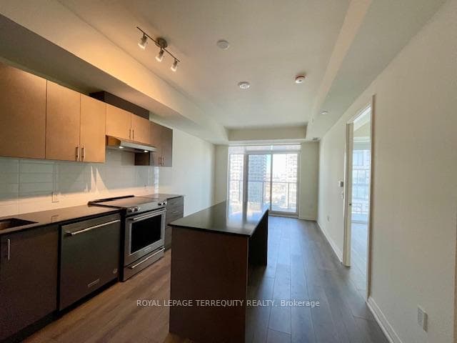 Combined Kitchen/Dining