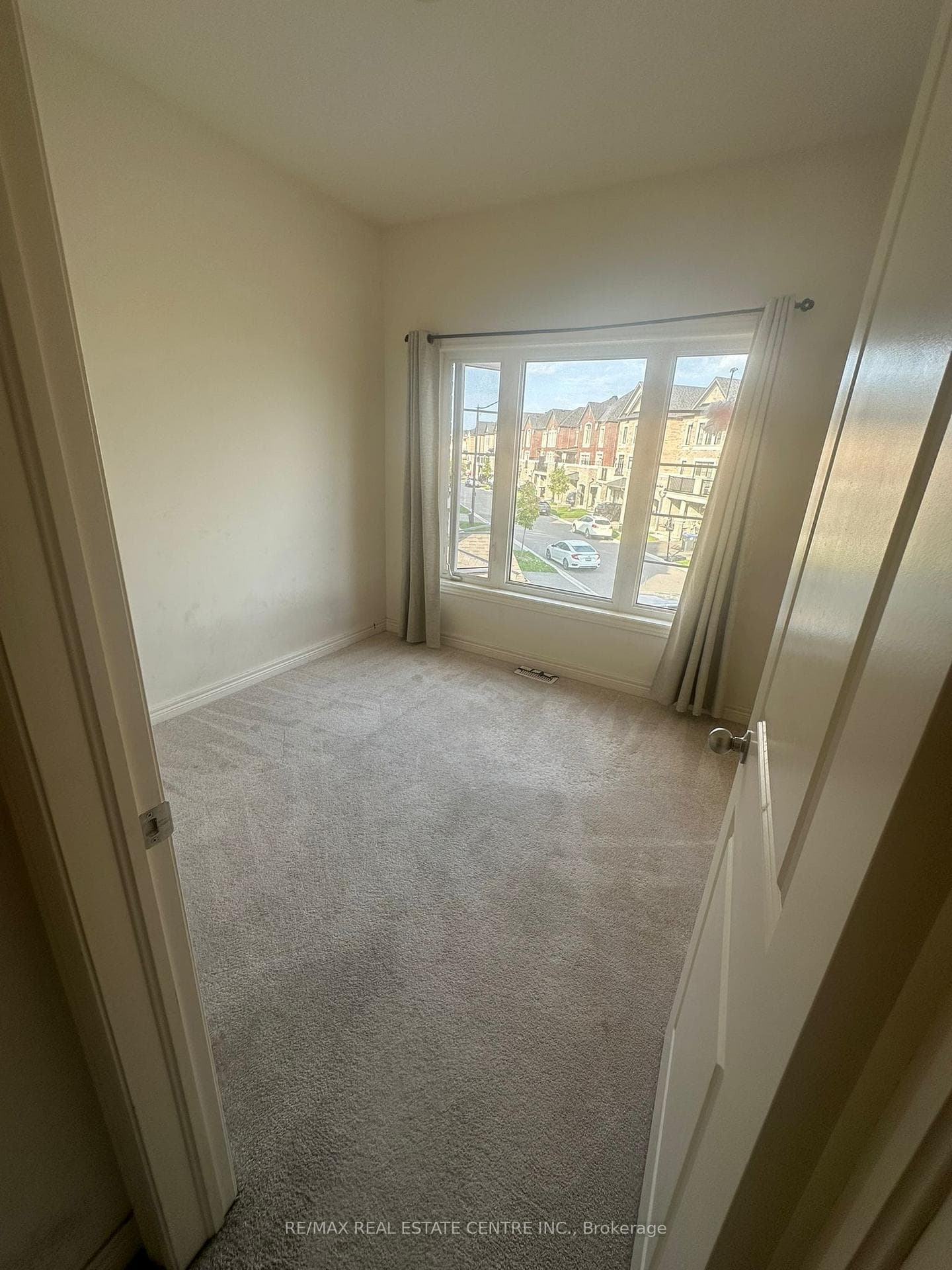 50 Fruitvale Circle photo 21